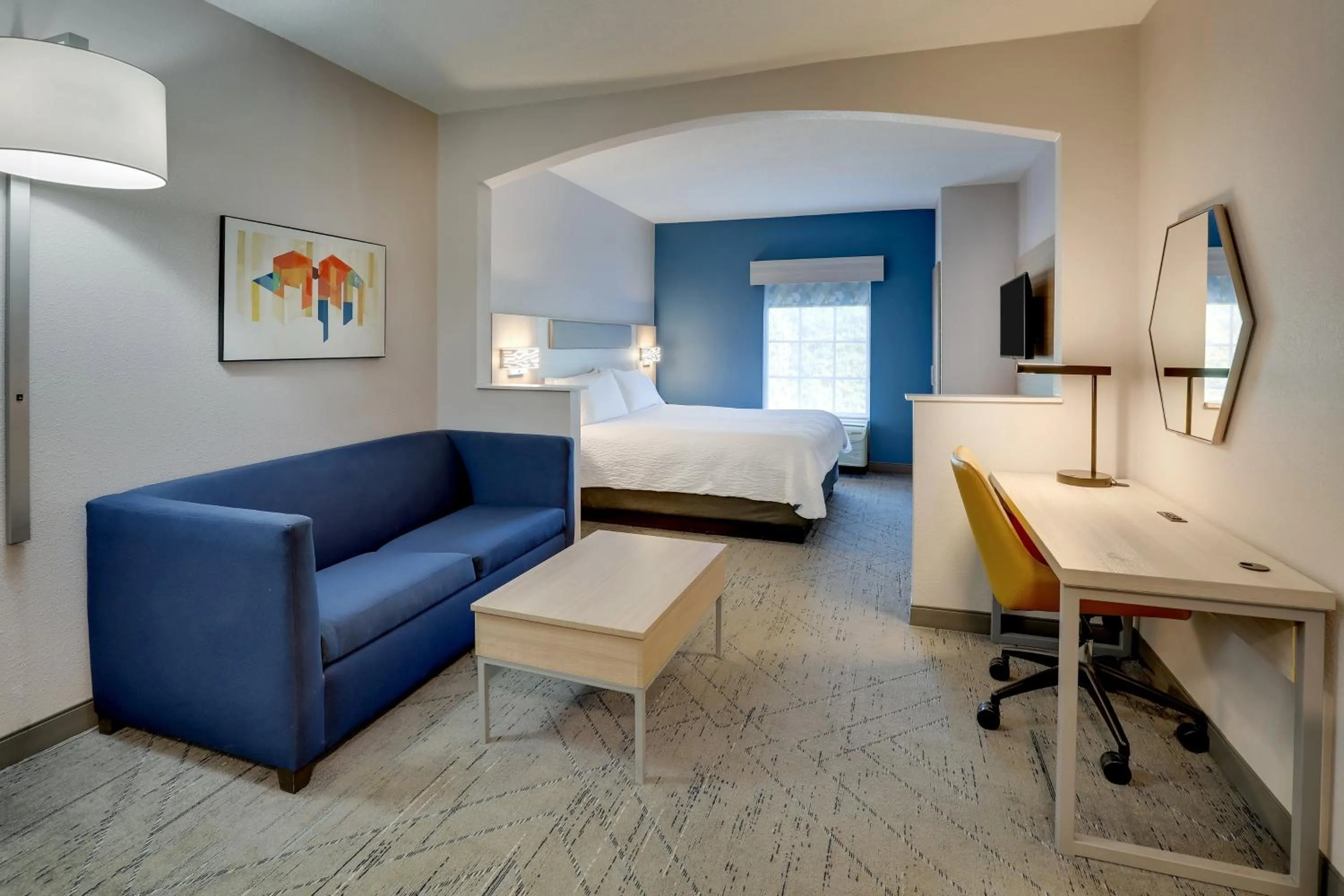 Bedroom, Bed in Holiday Inn Express & Suites Orangeburg by IHG