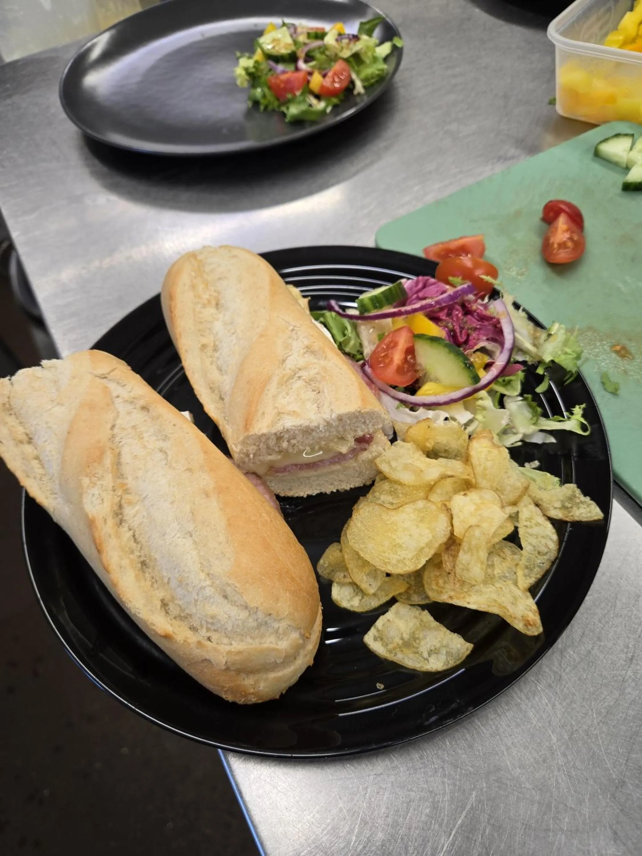 Food and drinks in The Benett Arms