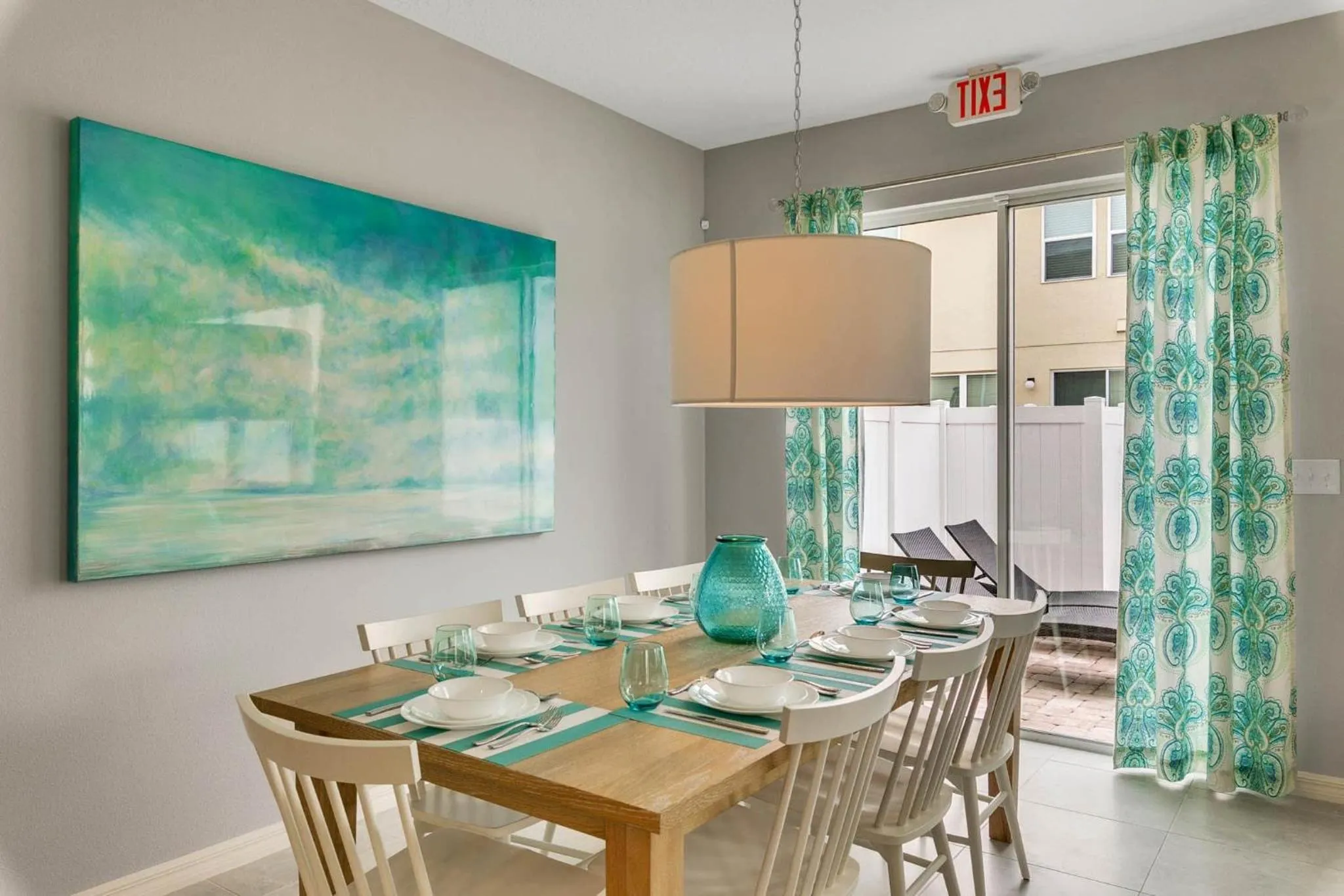 Four Bedrooms Townhome 5116