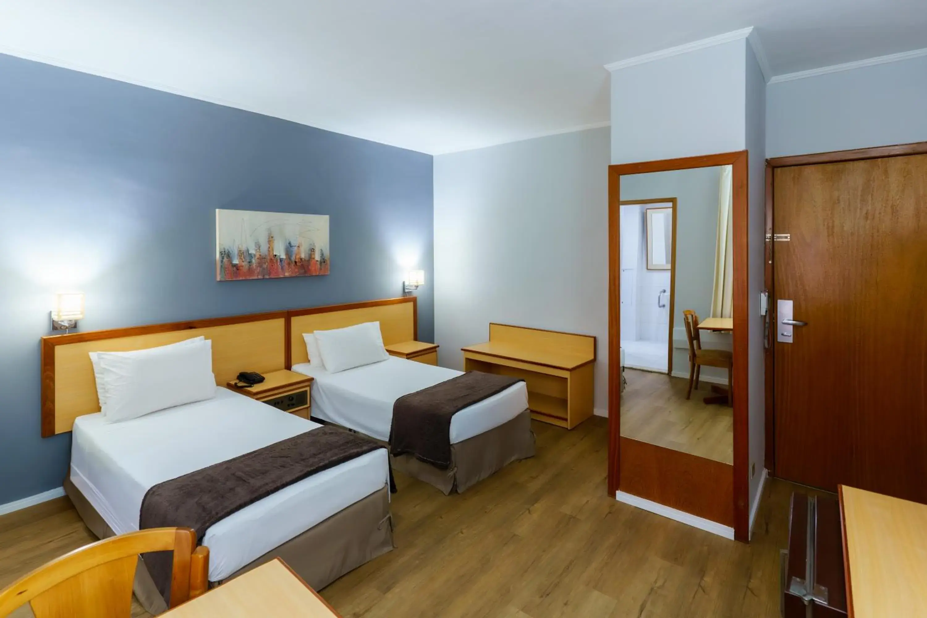 Deluxe Double Studio in Hotel Augusta Boulevard Deluxe Double Studio in Hotel Augusta Boulevard