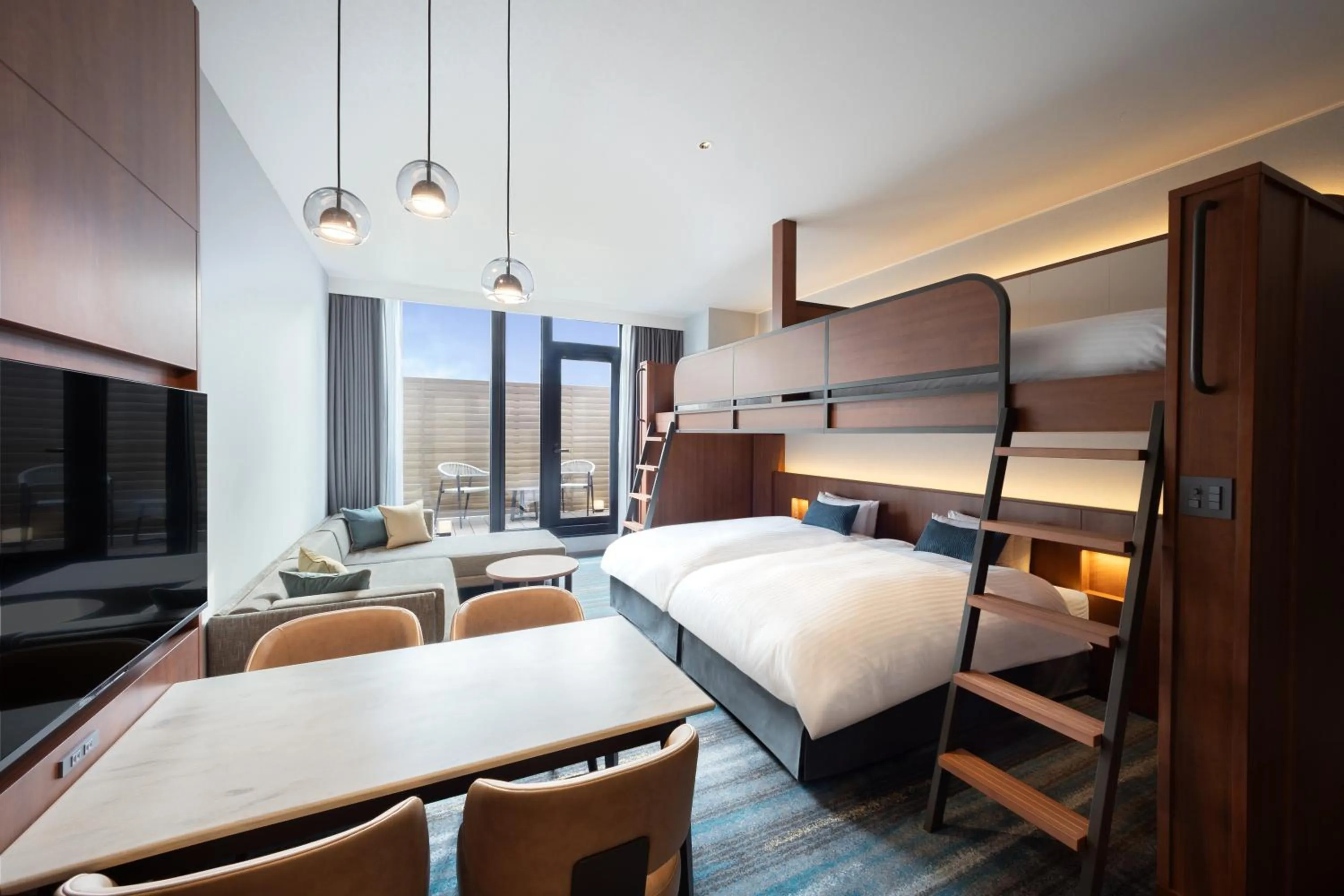 Photo of the whole room, Bed in Namba Oriental Hotel