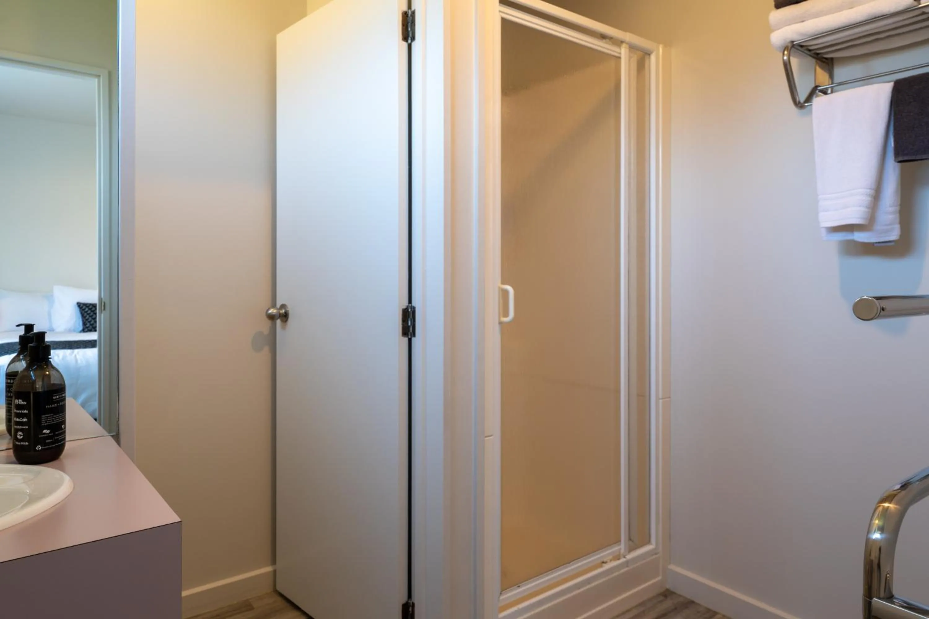 Bathroom in ASURE Gables Motor Lodge