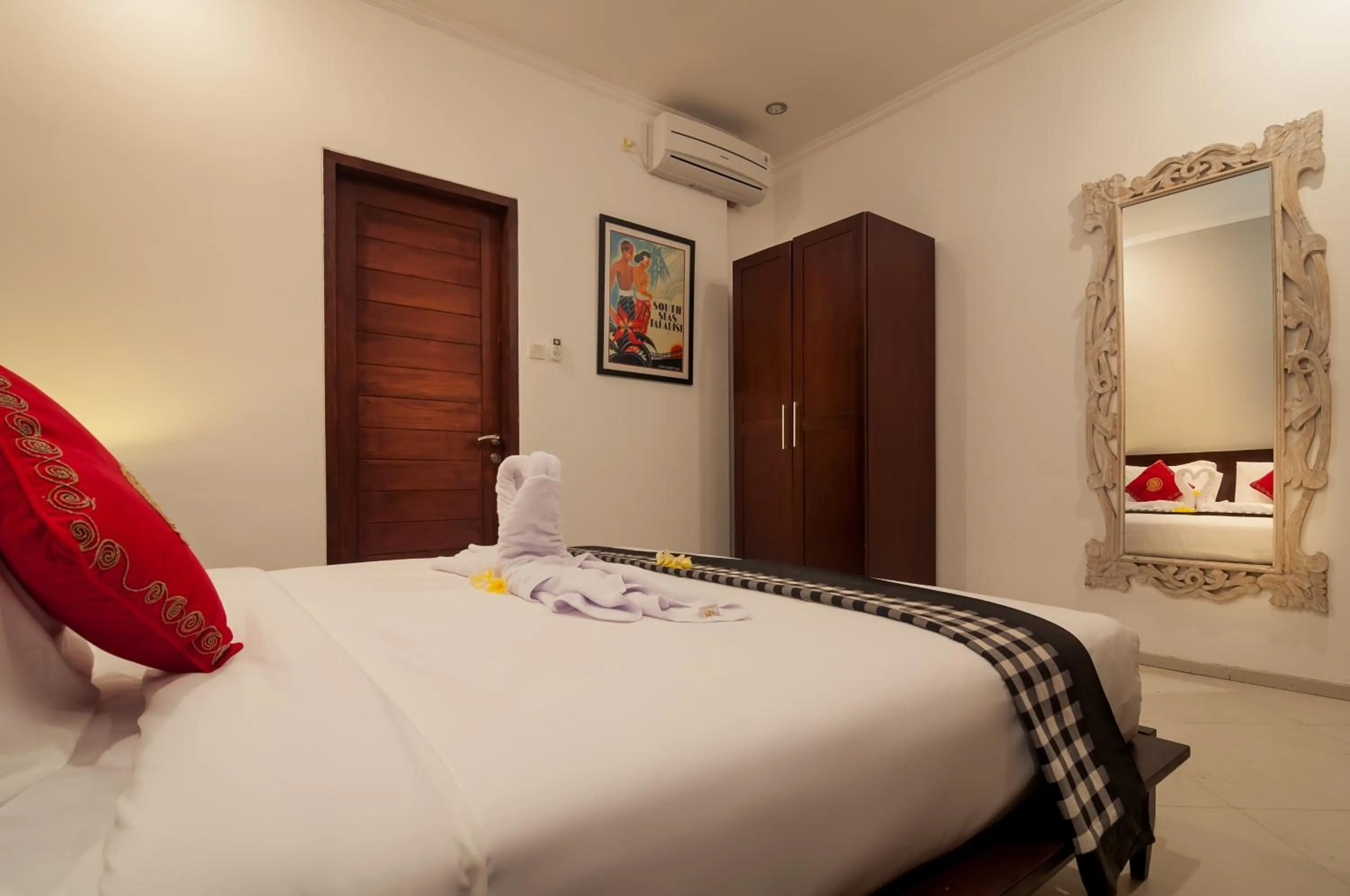 Bedroom, Bed in Mawar Estate by Villas Direct Bali