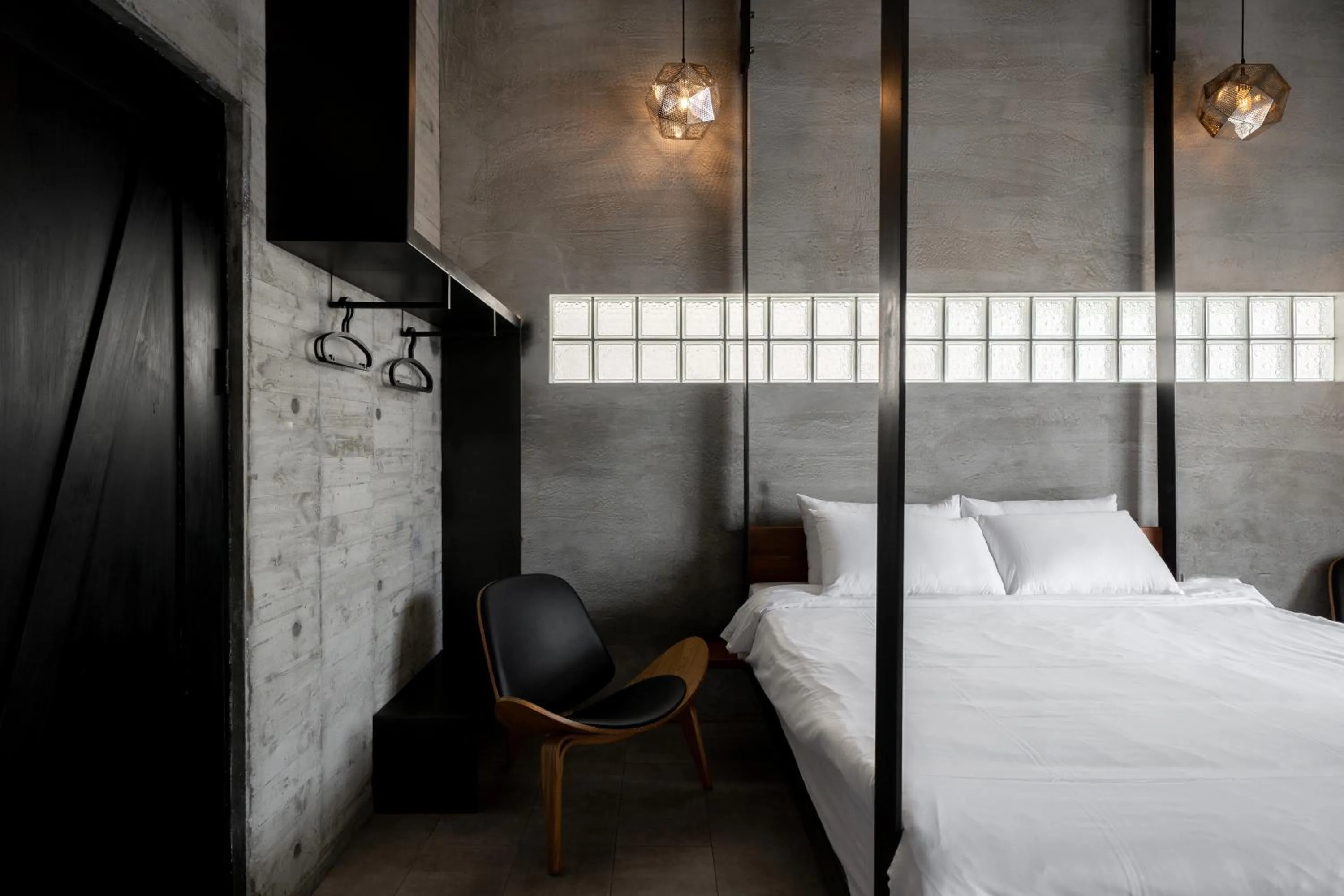 bunk bed, Bed in Color Coral Boutique Hotel