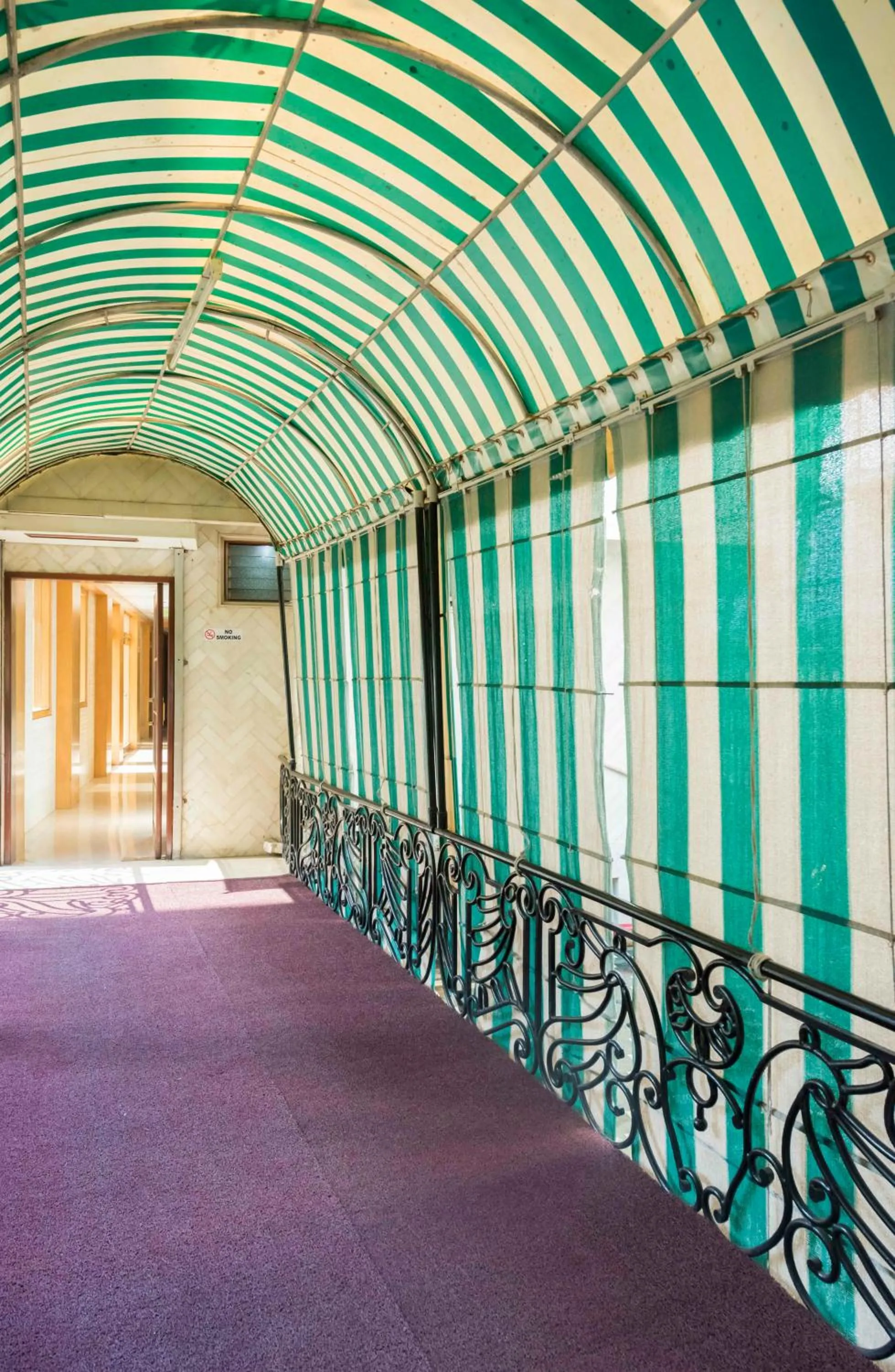 Area and facilities in Hotel Parle International