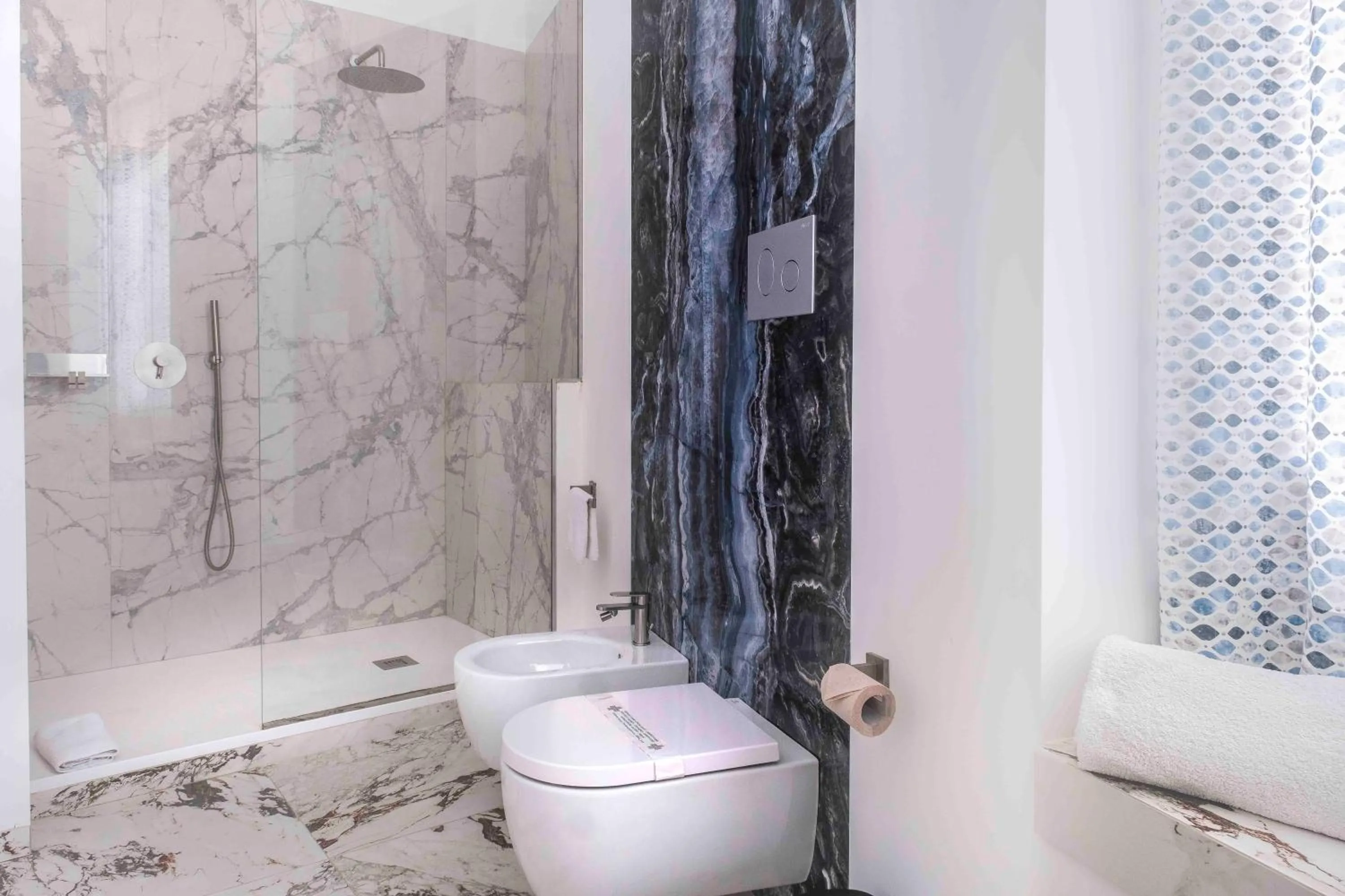 Bathroom in Hotel Exclusive