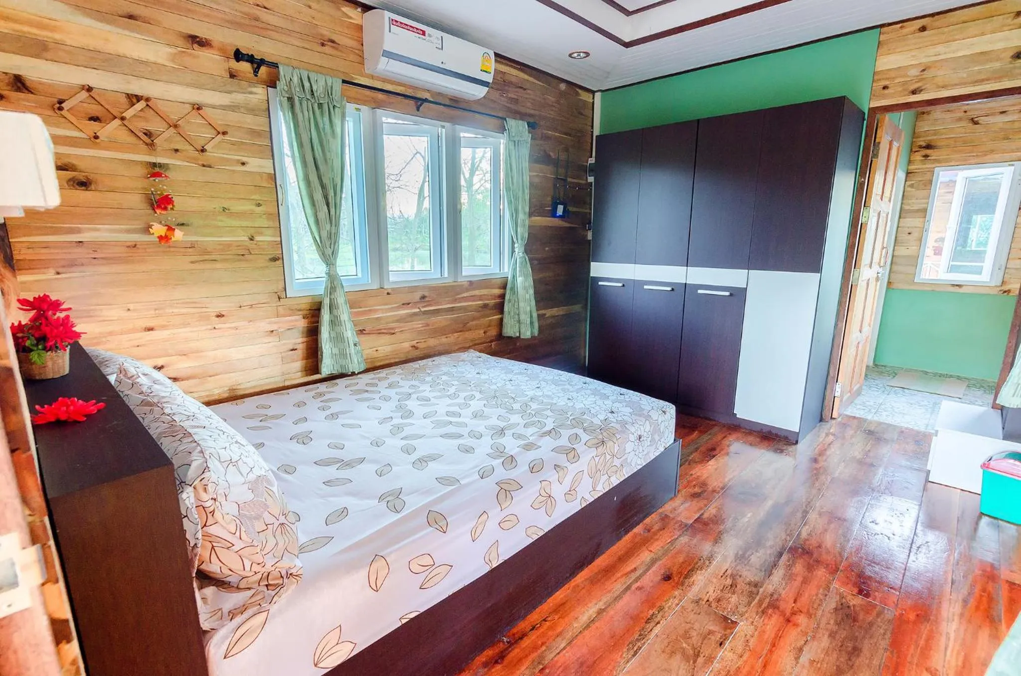 Bed in Ariya Garden Home