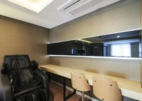 No.1 New Yorker Hotel