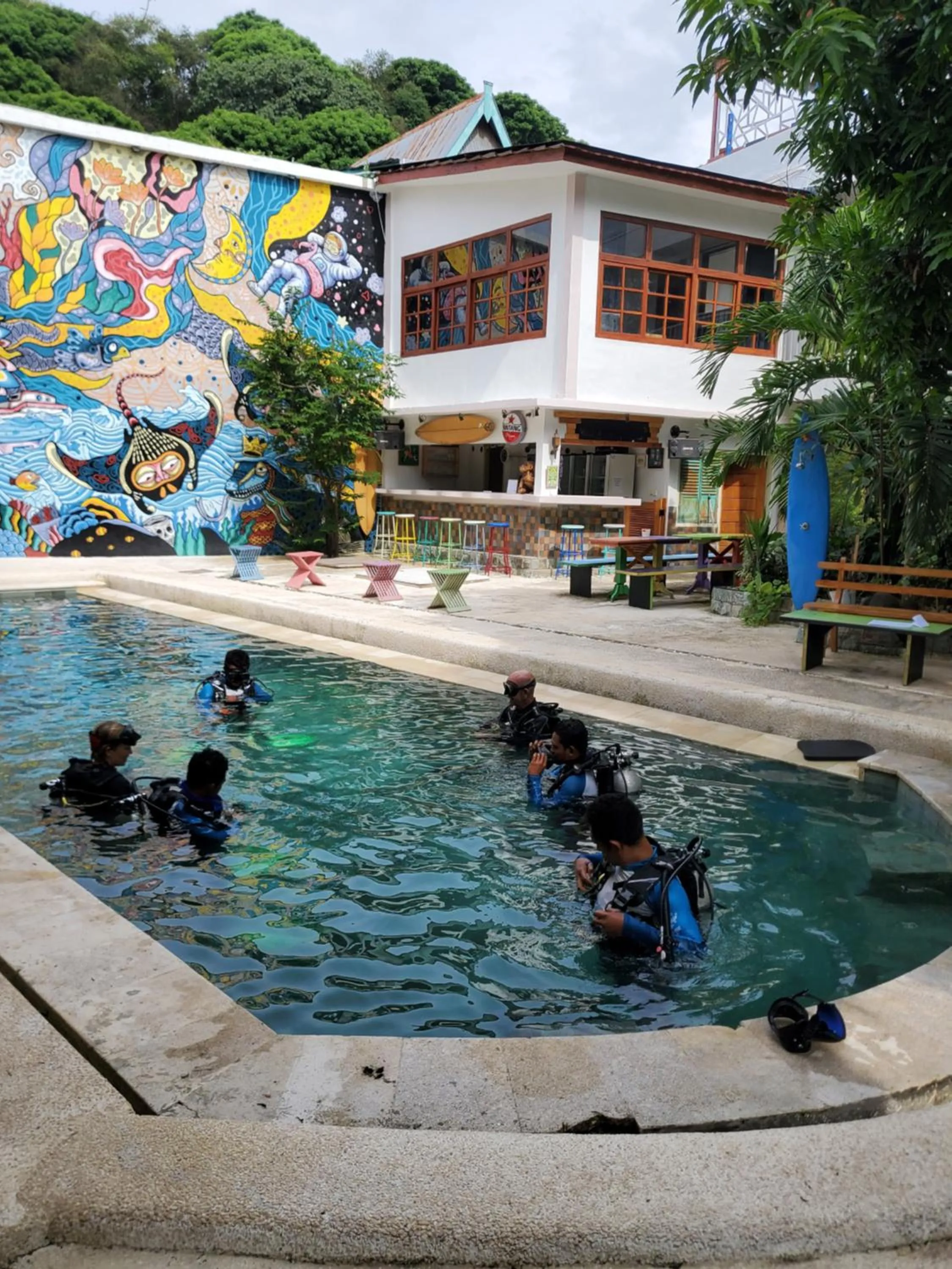 Swimming pool in Dragon Dive Komodo Dive Resort