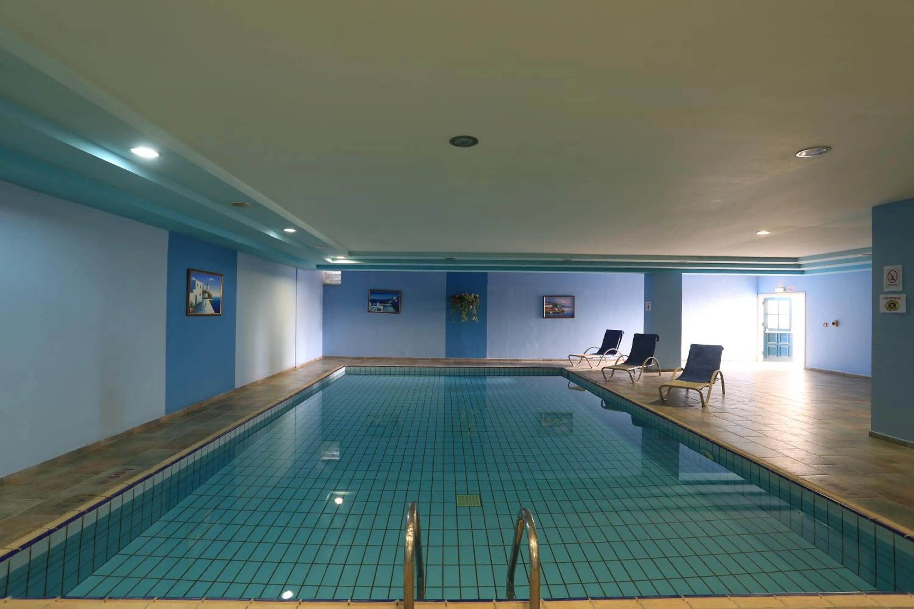 Swimming pool in Eleni Holiday Resort