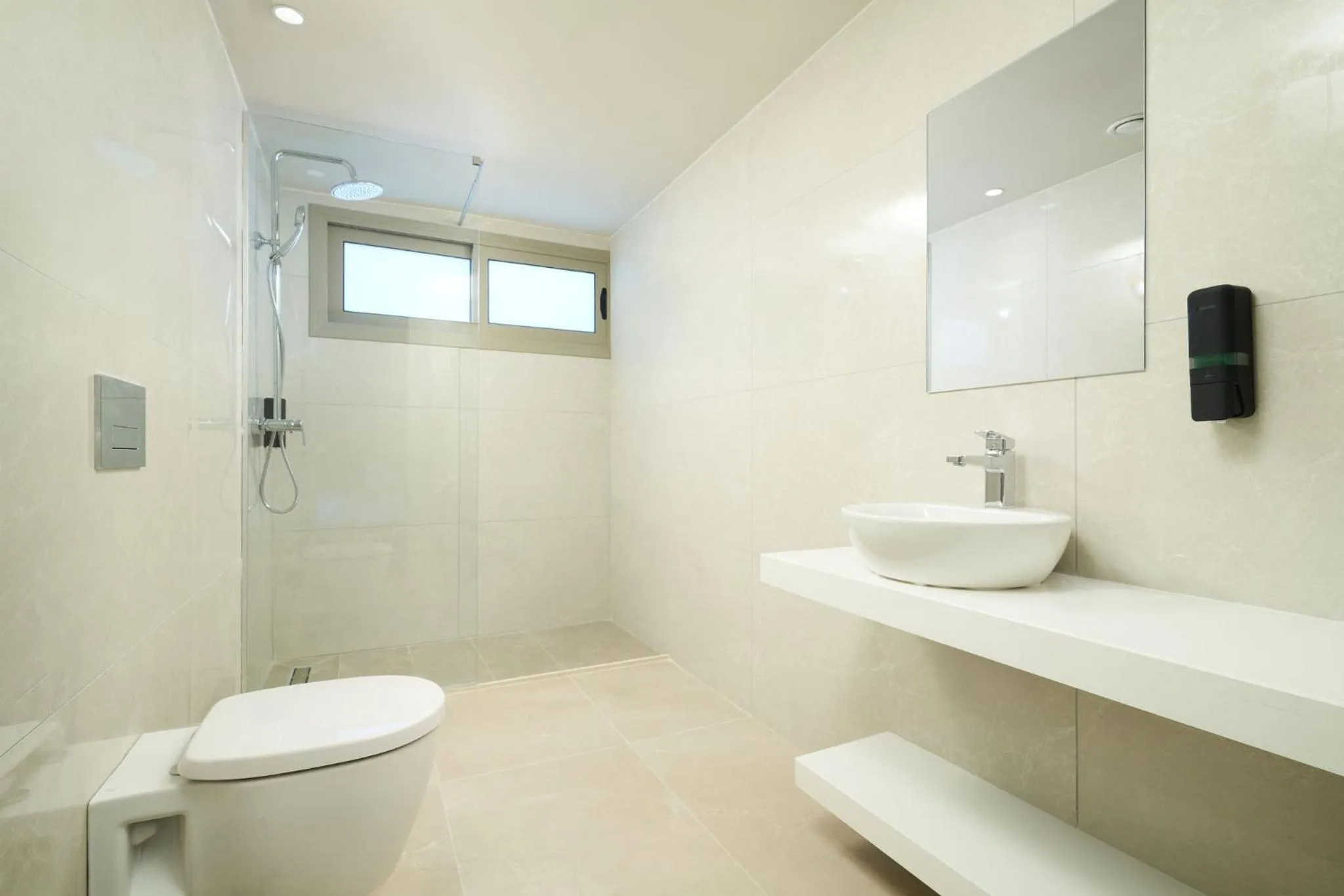 Bathroom in Eleni Holiday Resort