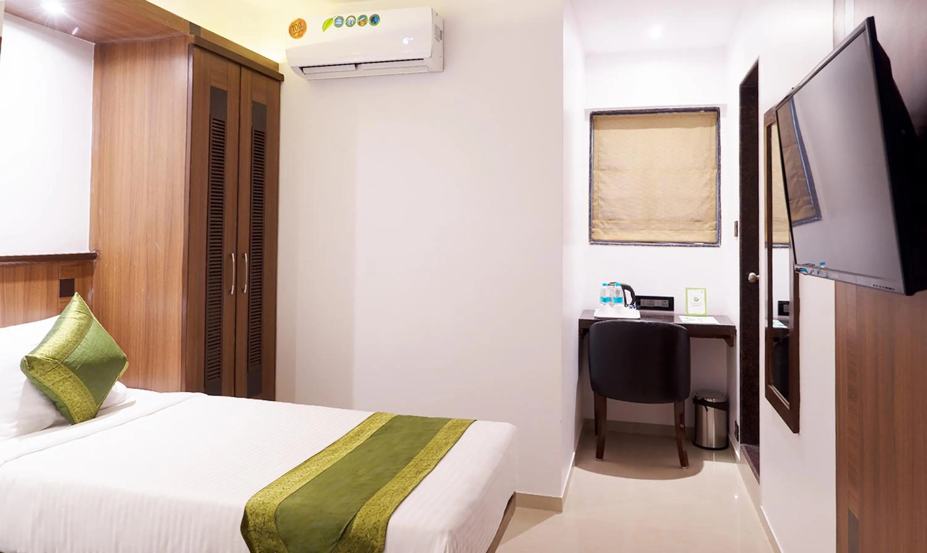 Bed in Treebo Olive Inn Near BKC