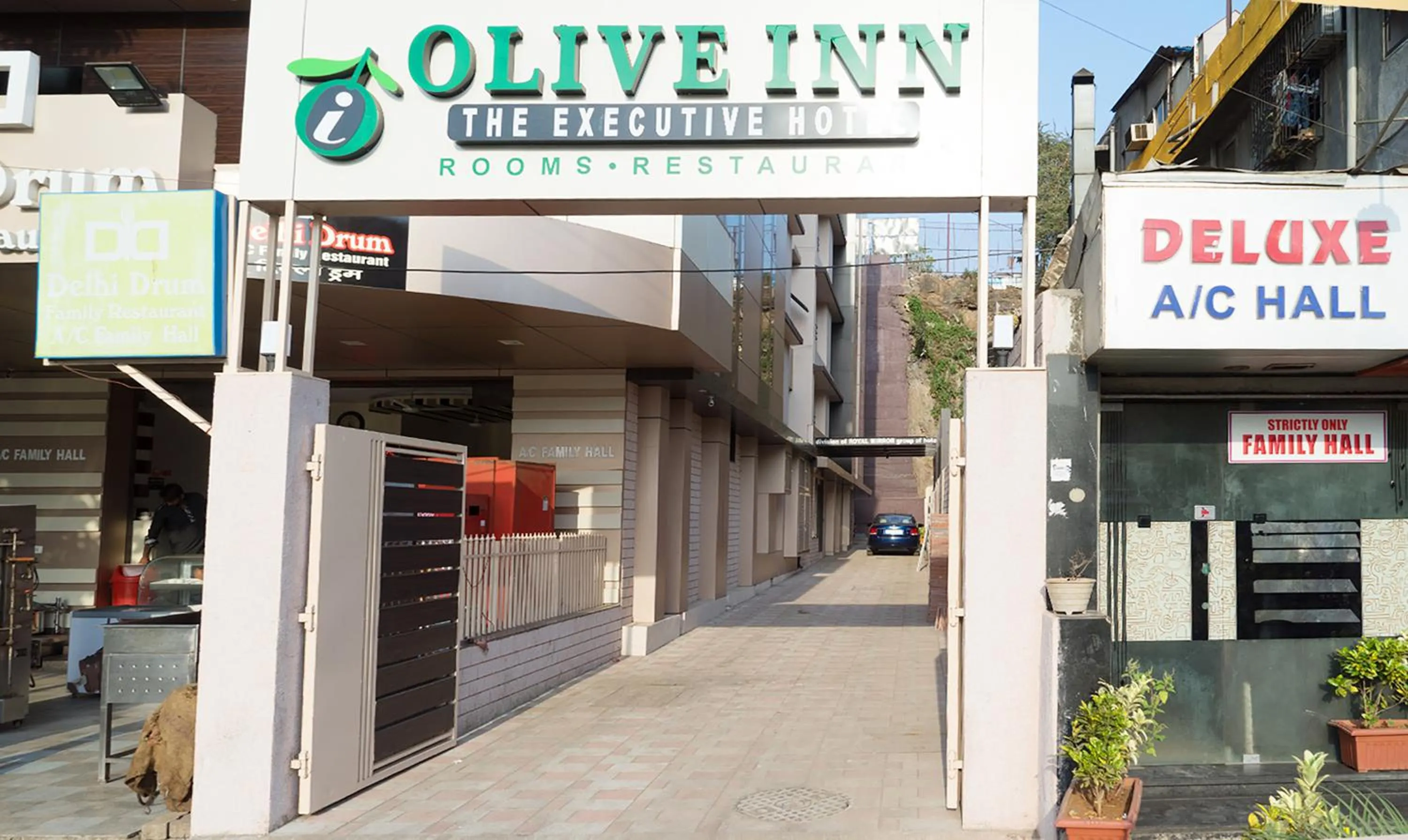 Property building in Treebo Olive Inn Near BKC