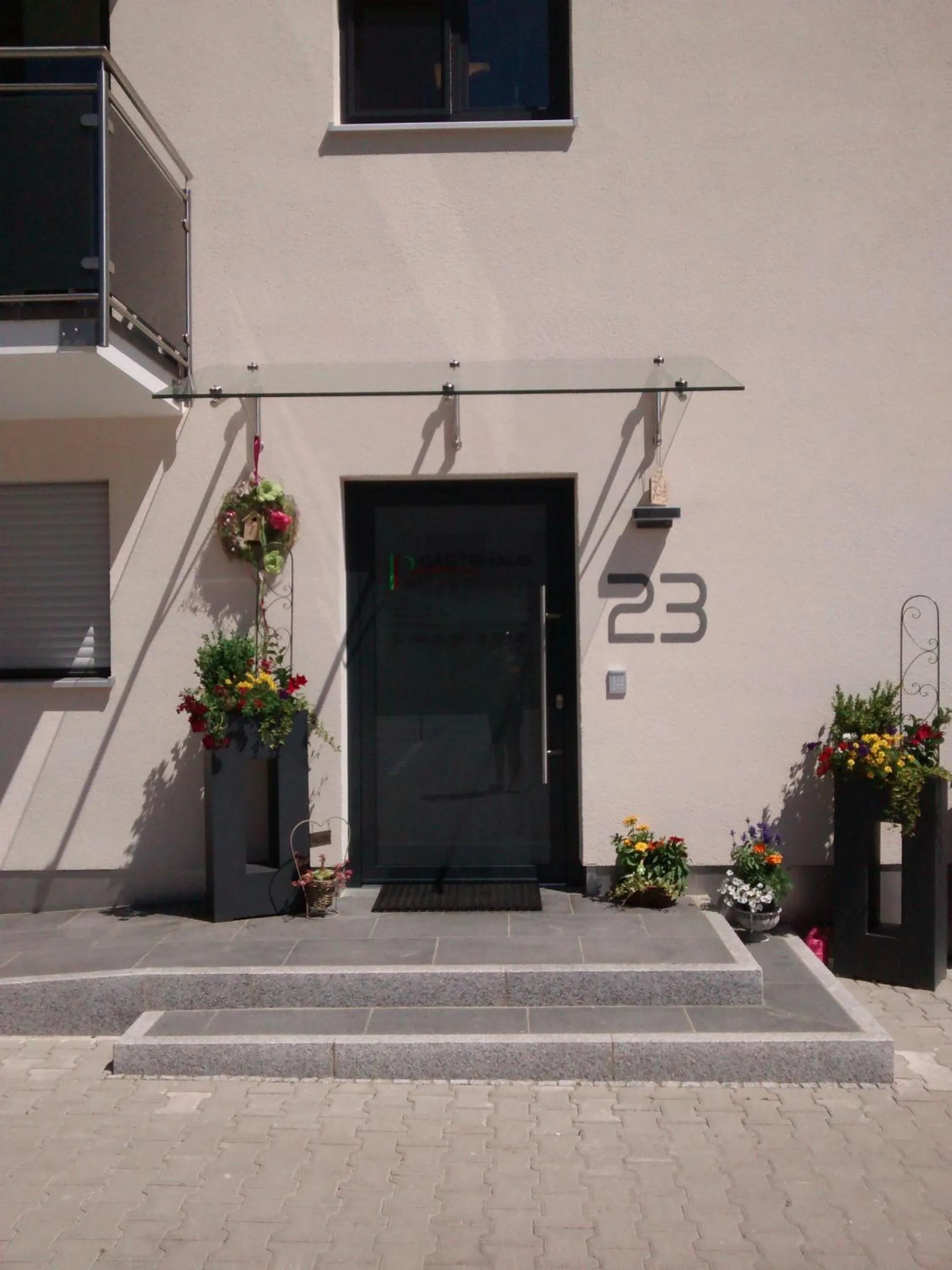 Facade/entrance in Gästehaus Brunnerhof - Eitting