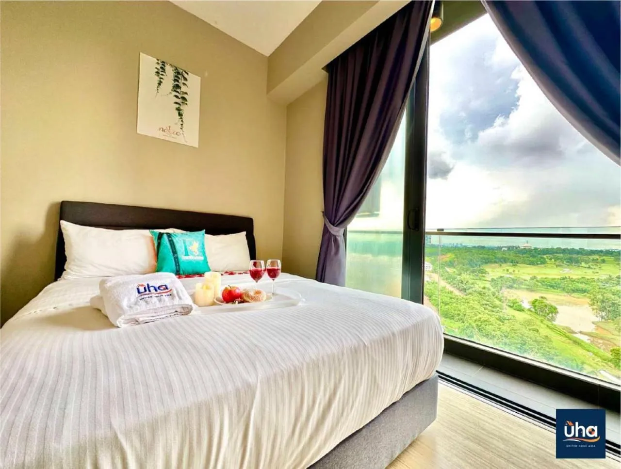 Bed in Cube 8 Teens Taman Mount Austin Apartment by UHA