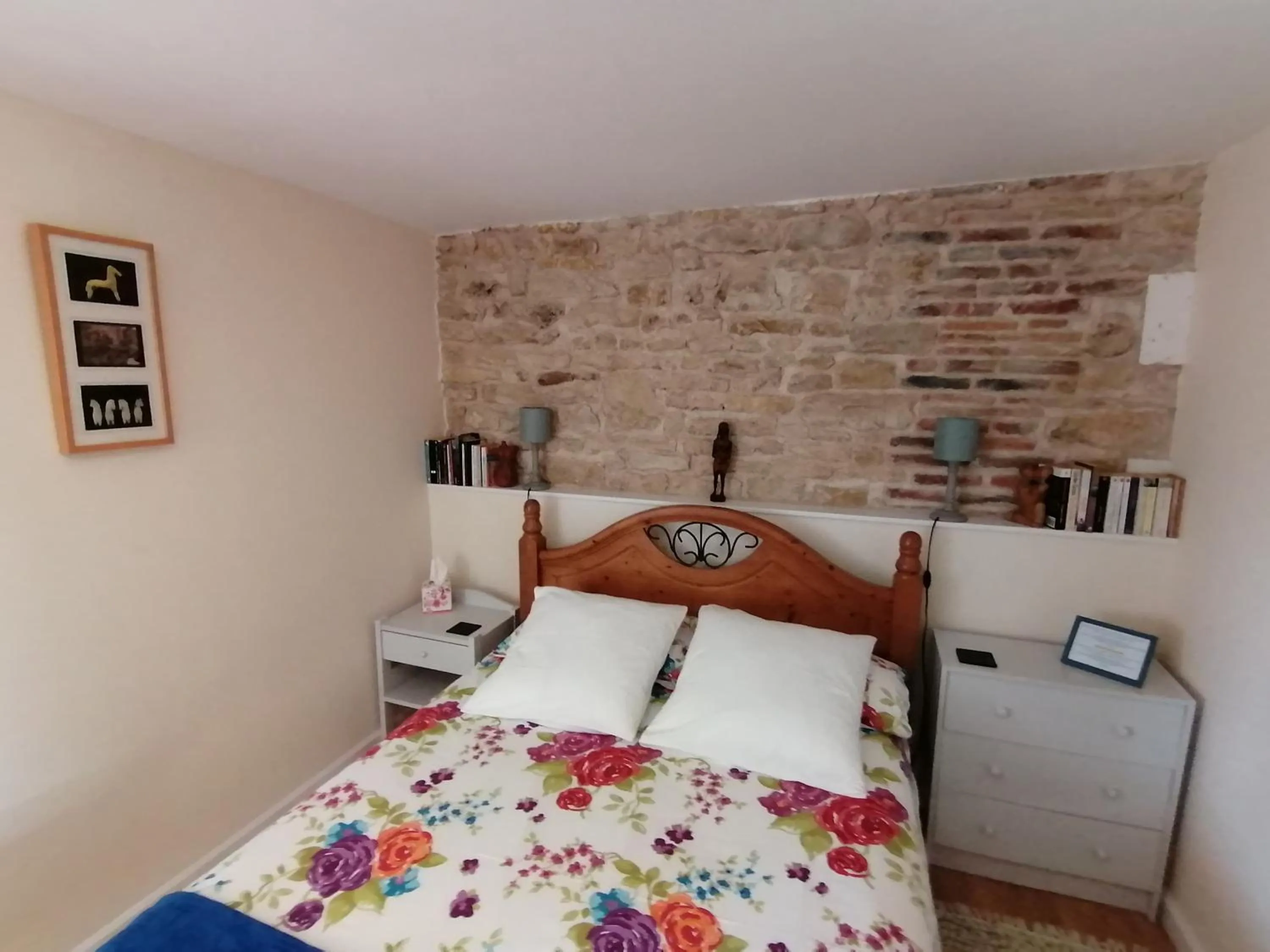 Bedroom, Bed in La Vieille Gorce Chambres d'Hôtes near Civray