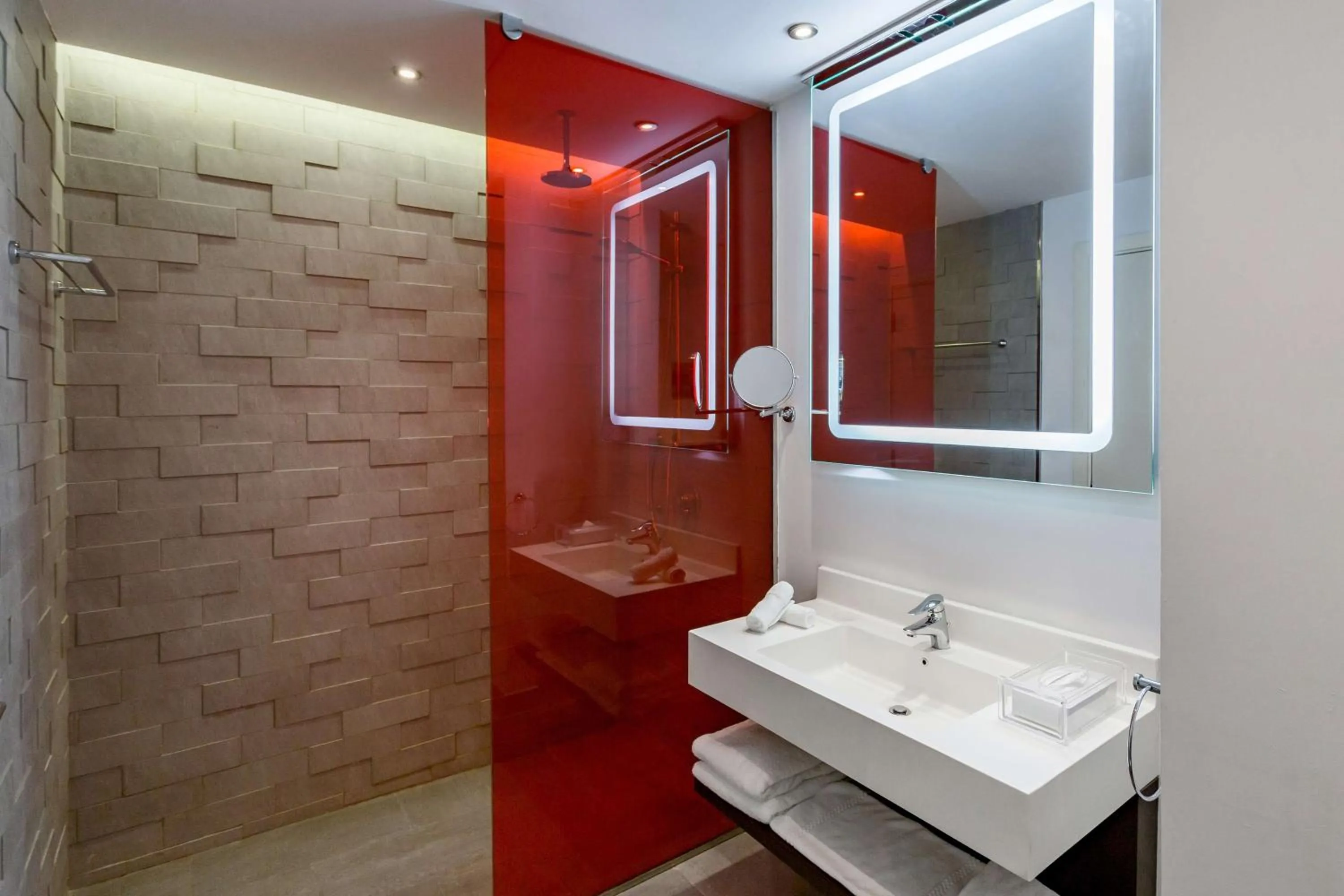 Bathroom in Radisson Hotel & Apartments Dammam Industrial City