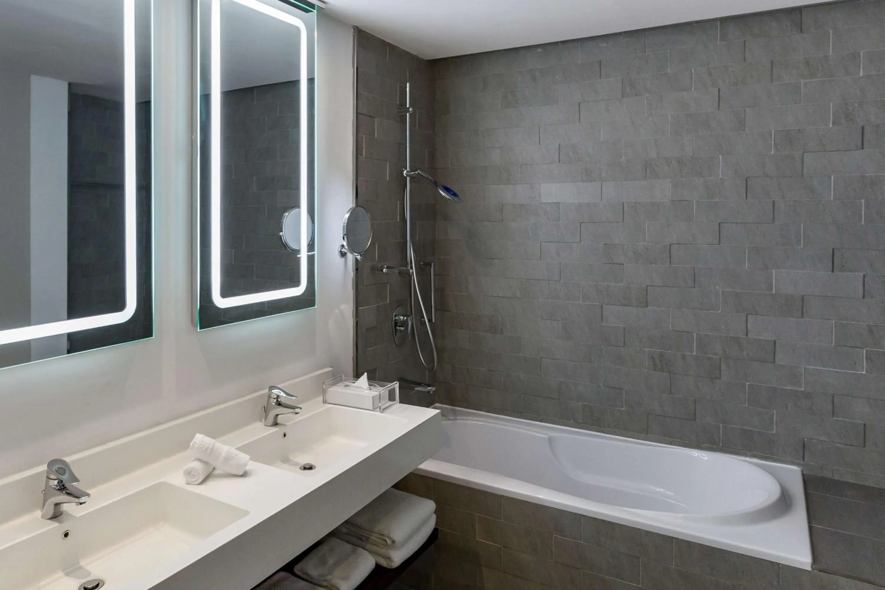 Bathroom in Radisson Hotel & Apartments Dammam Industrial City