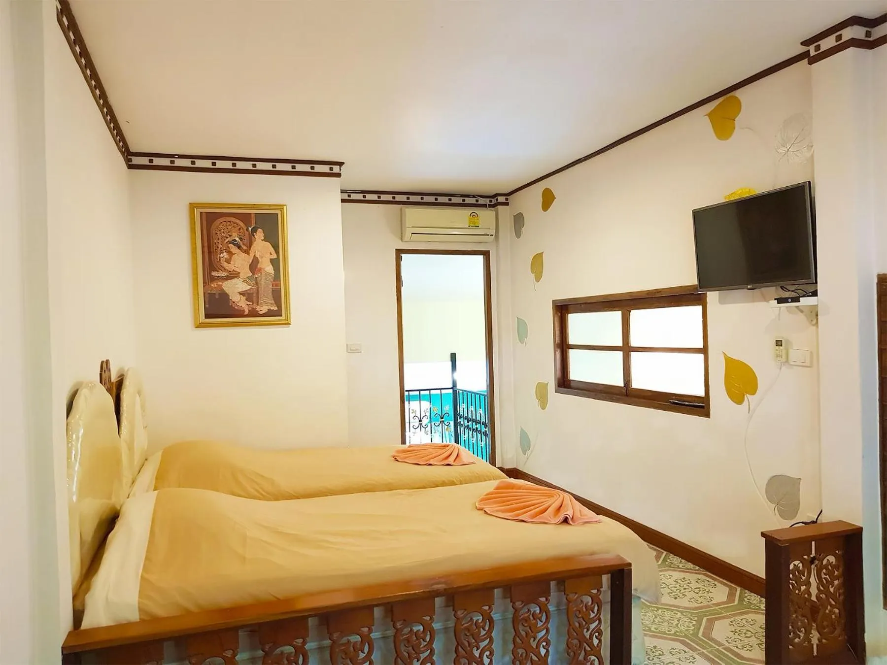 Bed in Phuiyara Resort