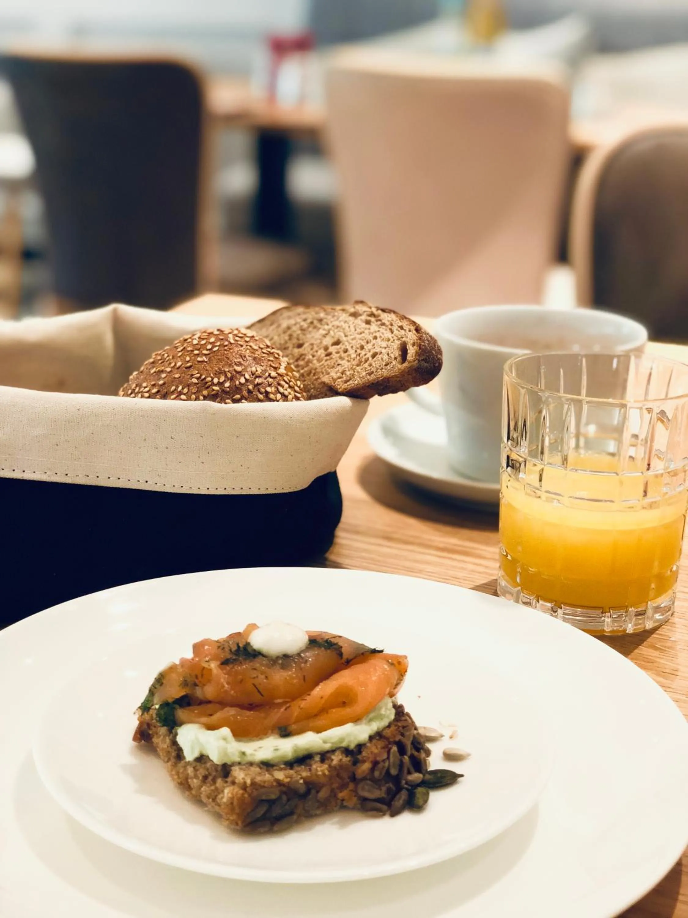 Buffet breakfast in Hotel Heidegrund