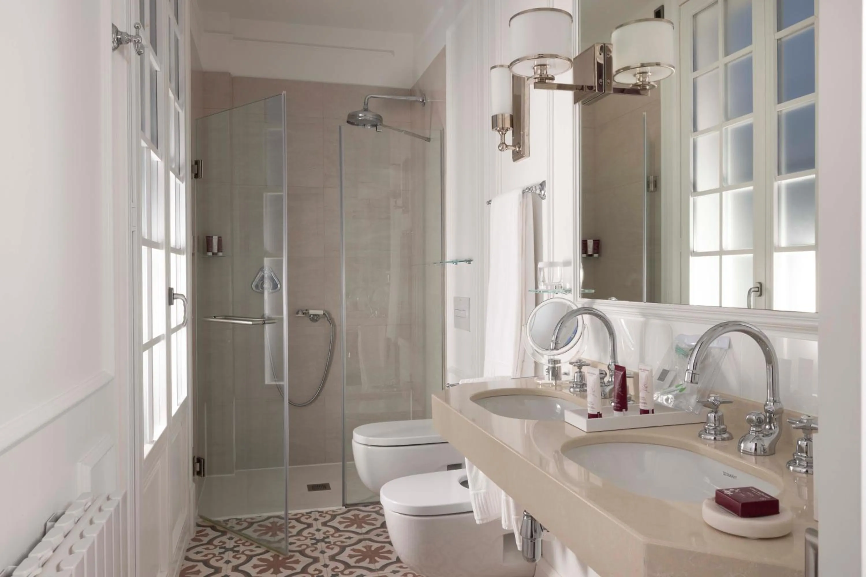 Bathroom in Villa Magalean Hotel & Spa