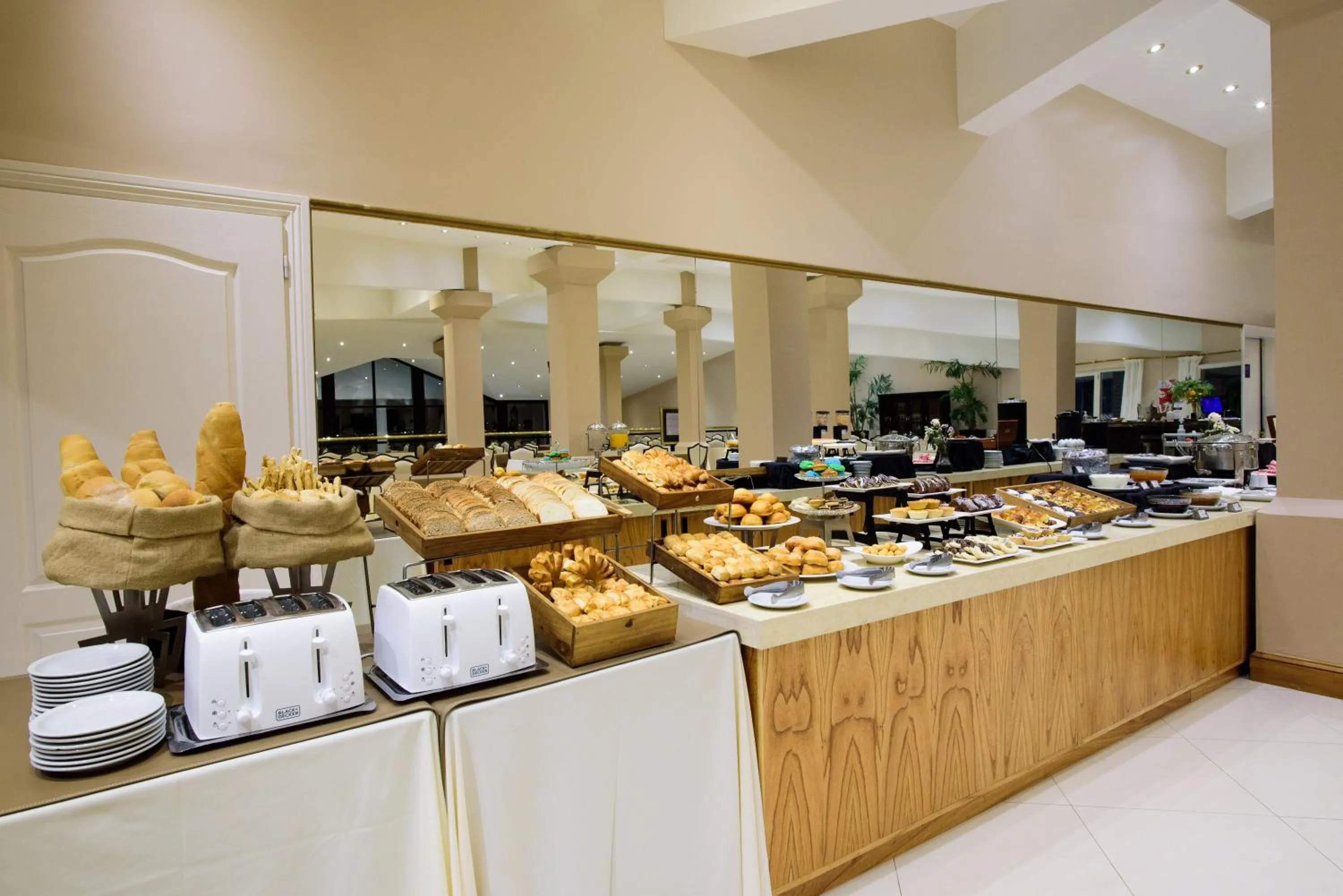 Breakfast in Lagos Del Calafate