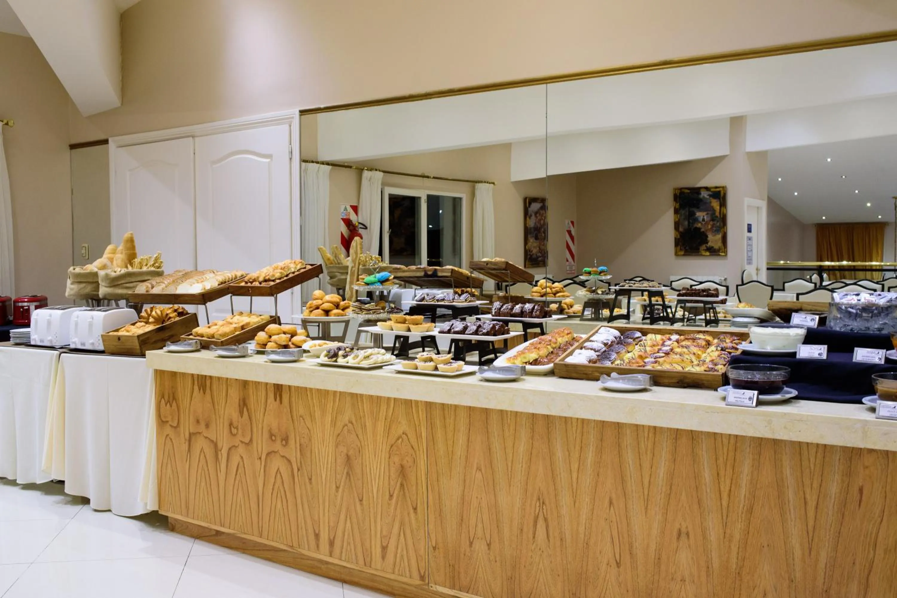 Breakfast in Lagos Del Calafate