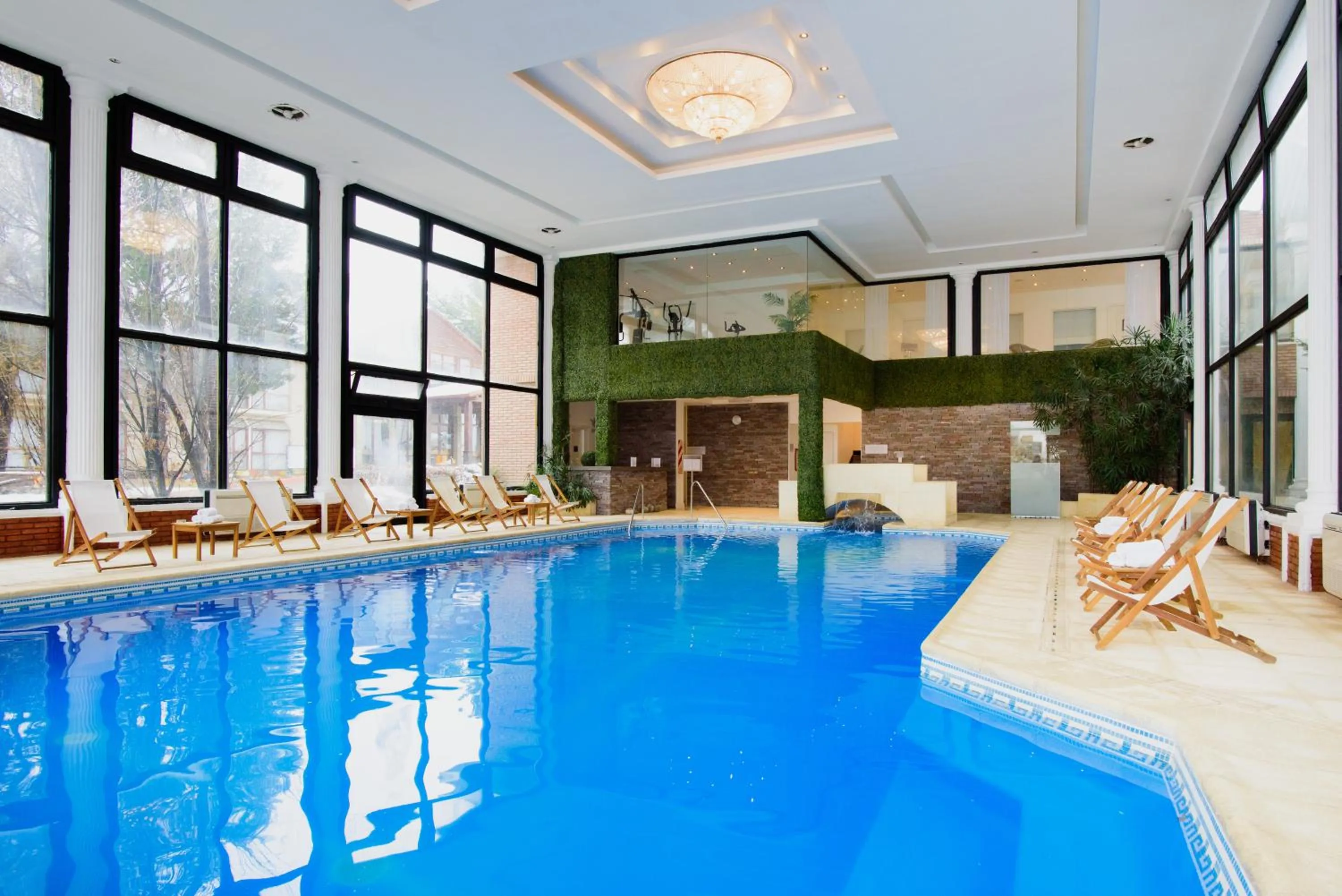 Swimming pool in Lagos Del Calafate