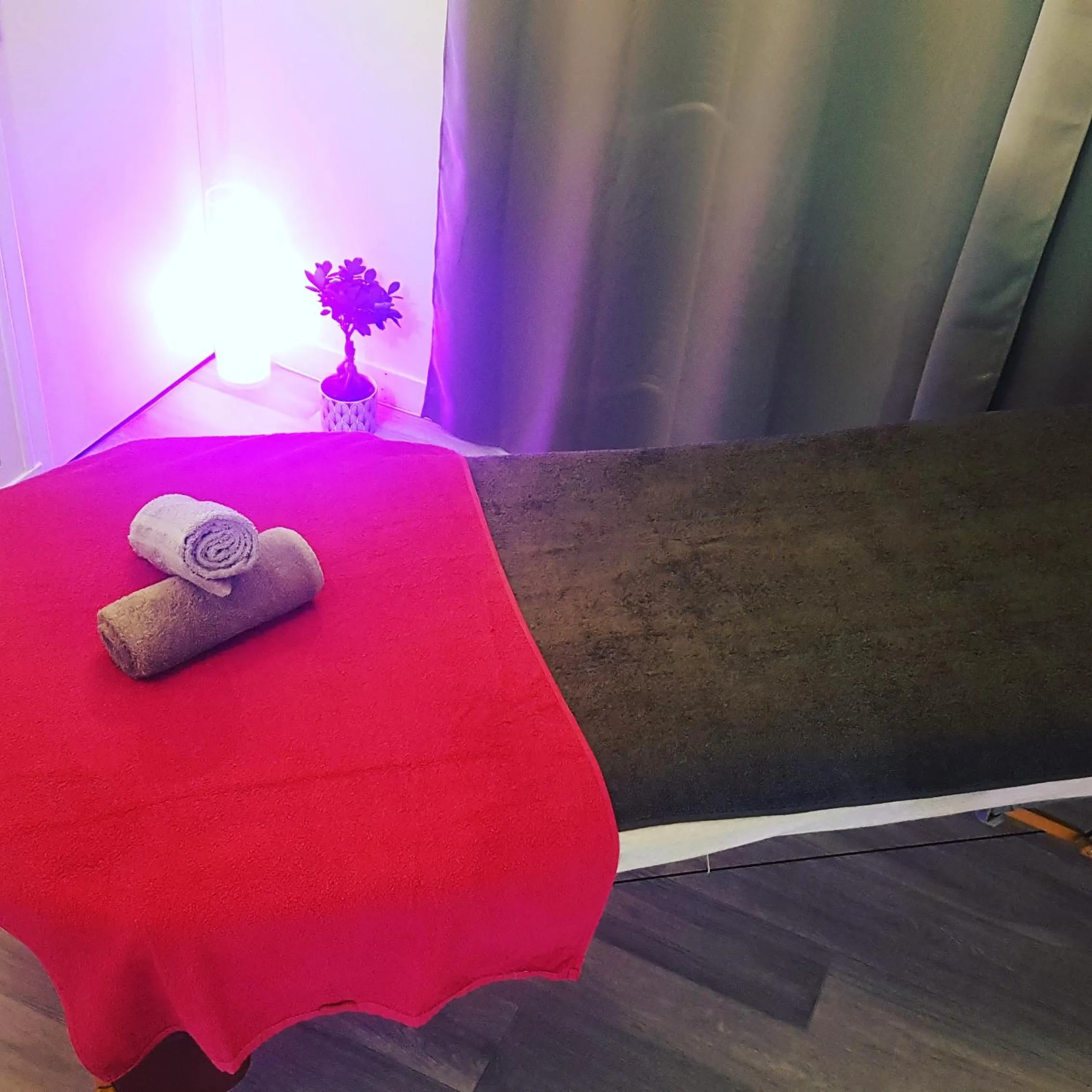 Spa and wellness centre/facilities in Logis Hôtel Restaurant Relais Du Gué De Selle