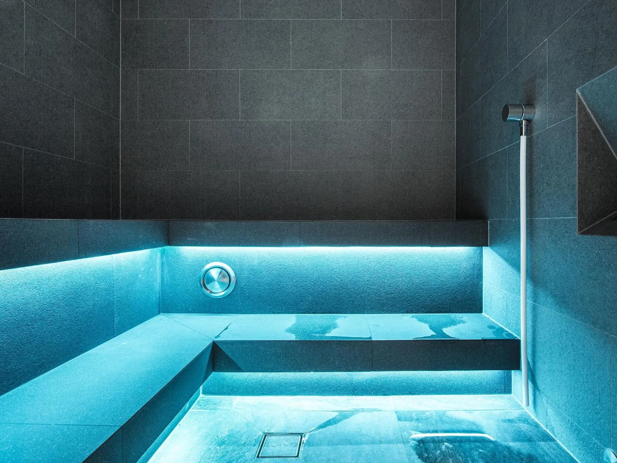 Steam room in Hotel Similaun