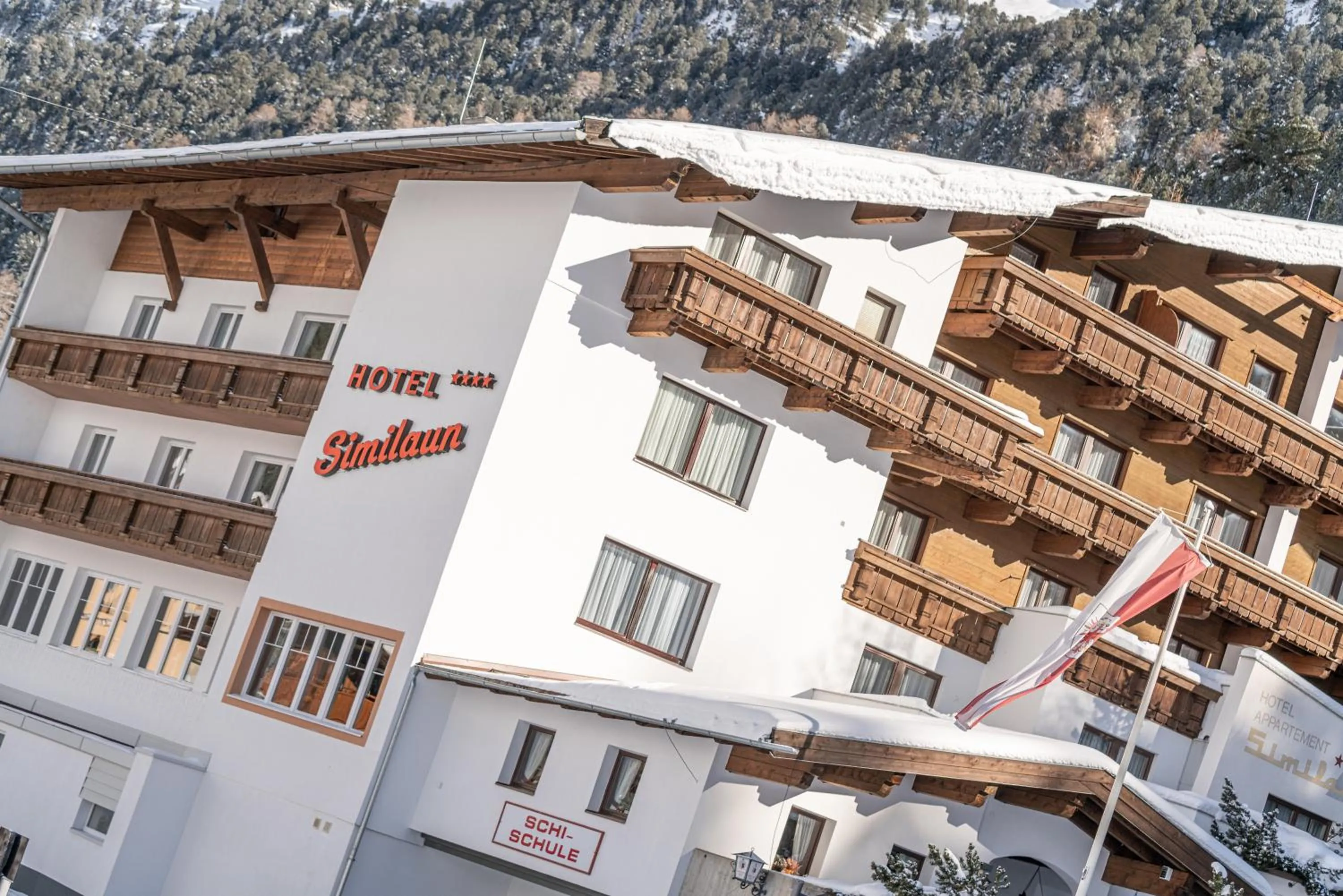 Property building in Hotel Similaun