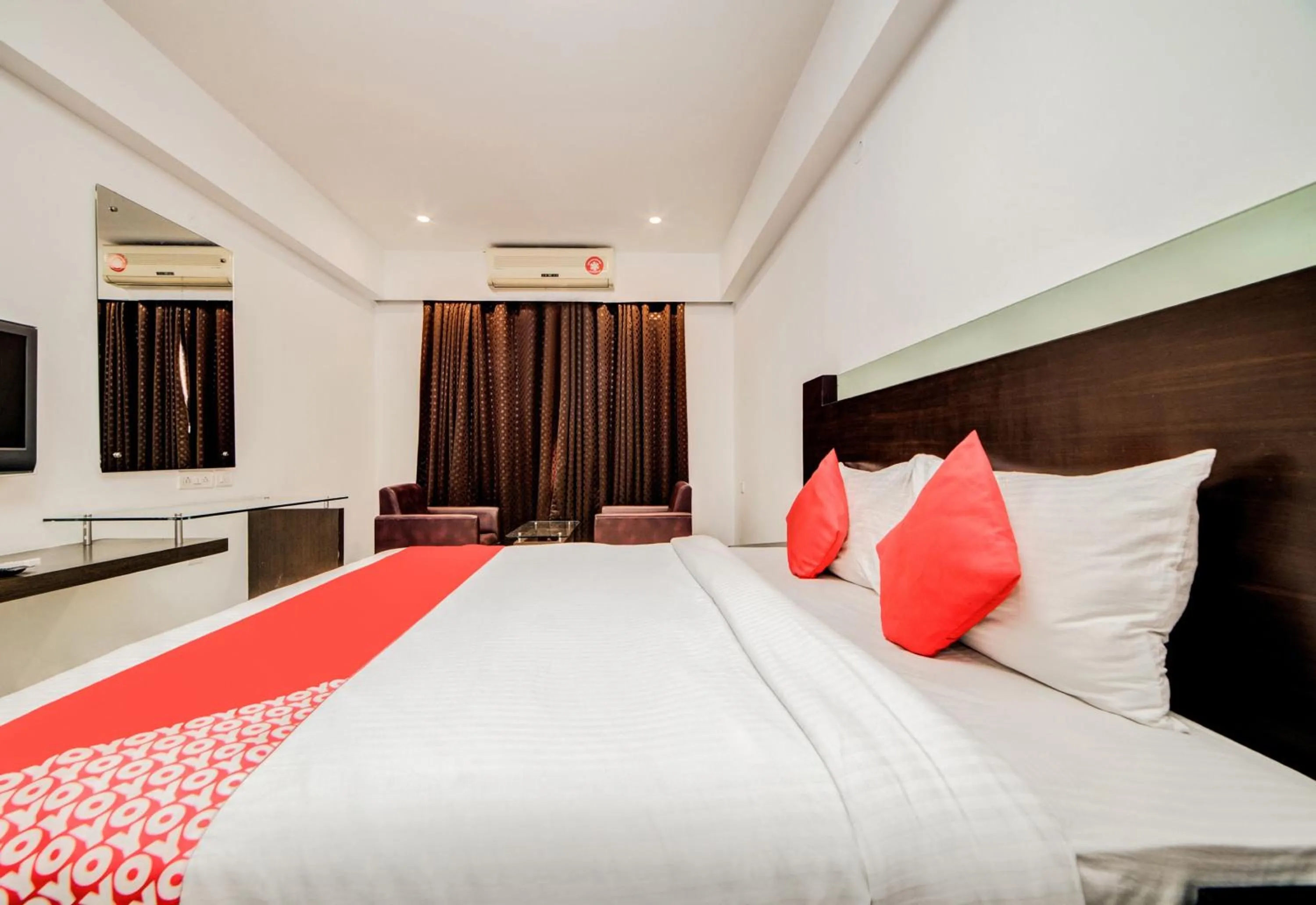 Bedroom, Bed in Hotel O Kachiguda Railway Station