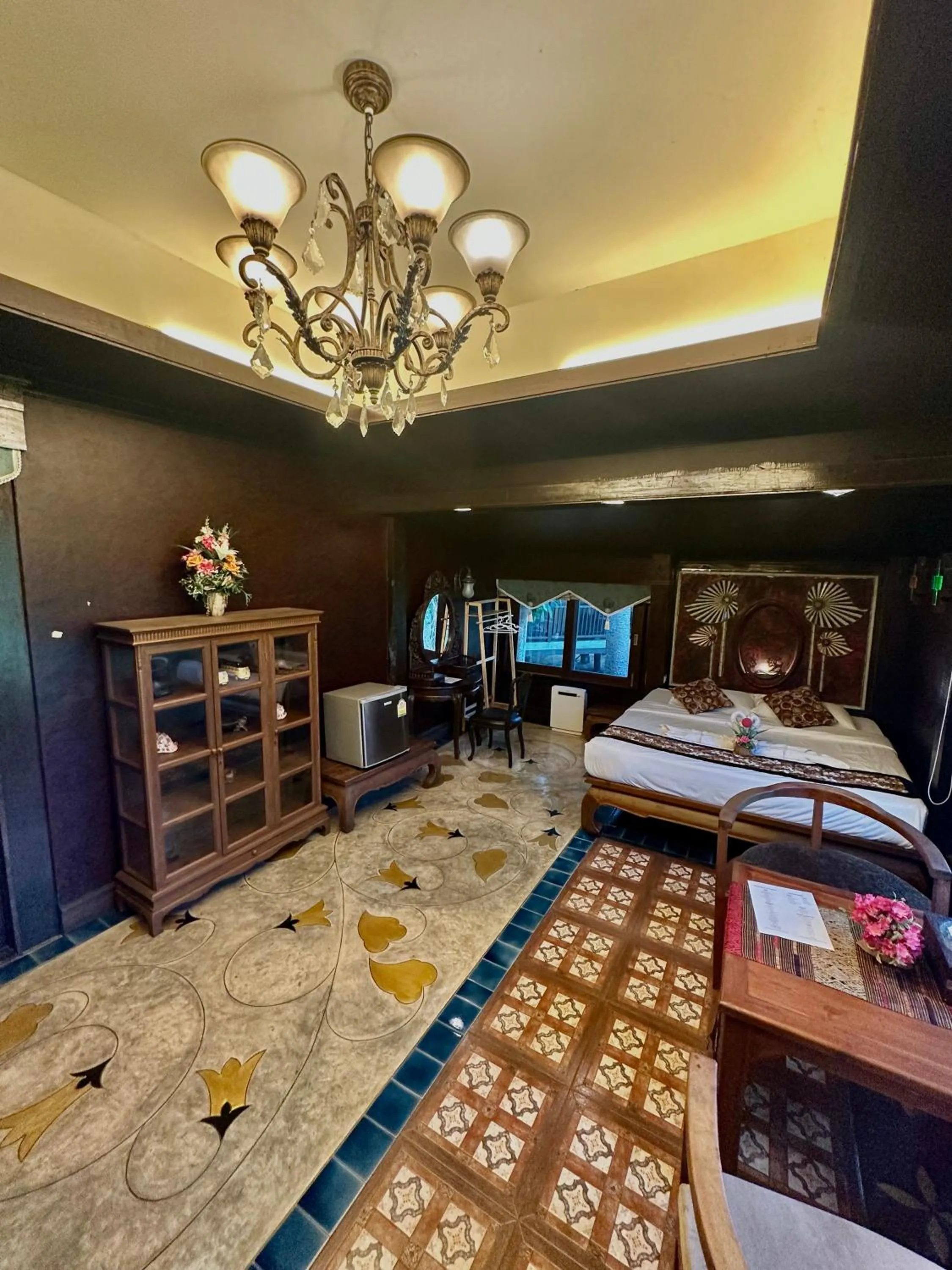 Bed in Bantunglom Resort