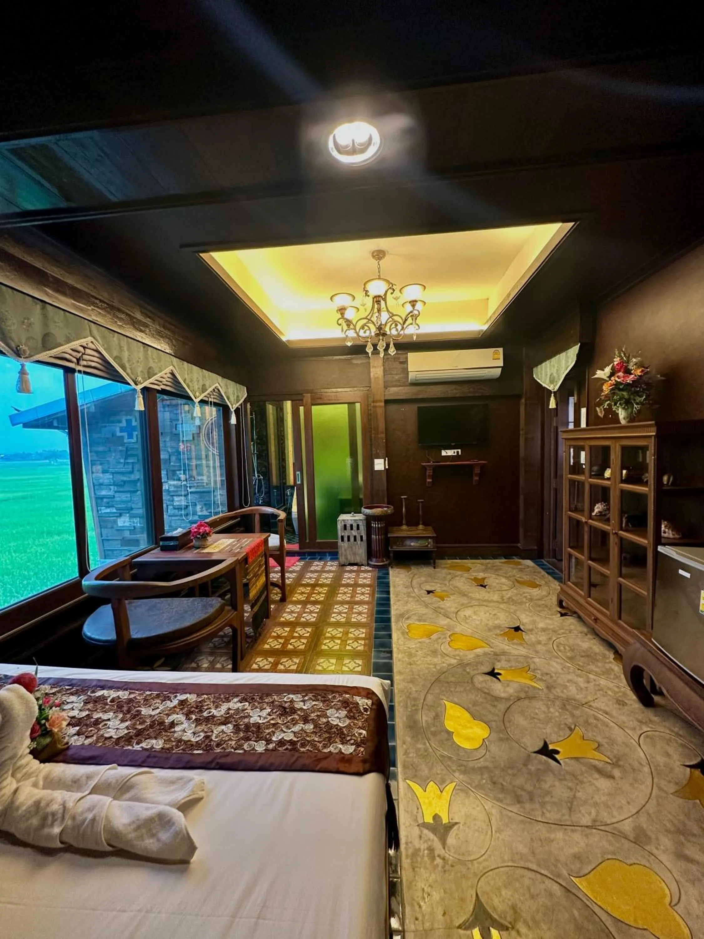 Bed in Bantunglom Resort