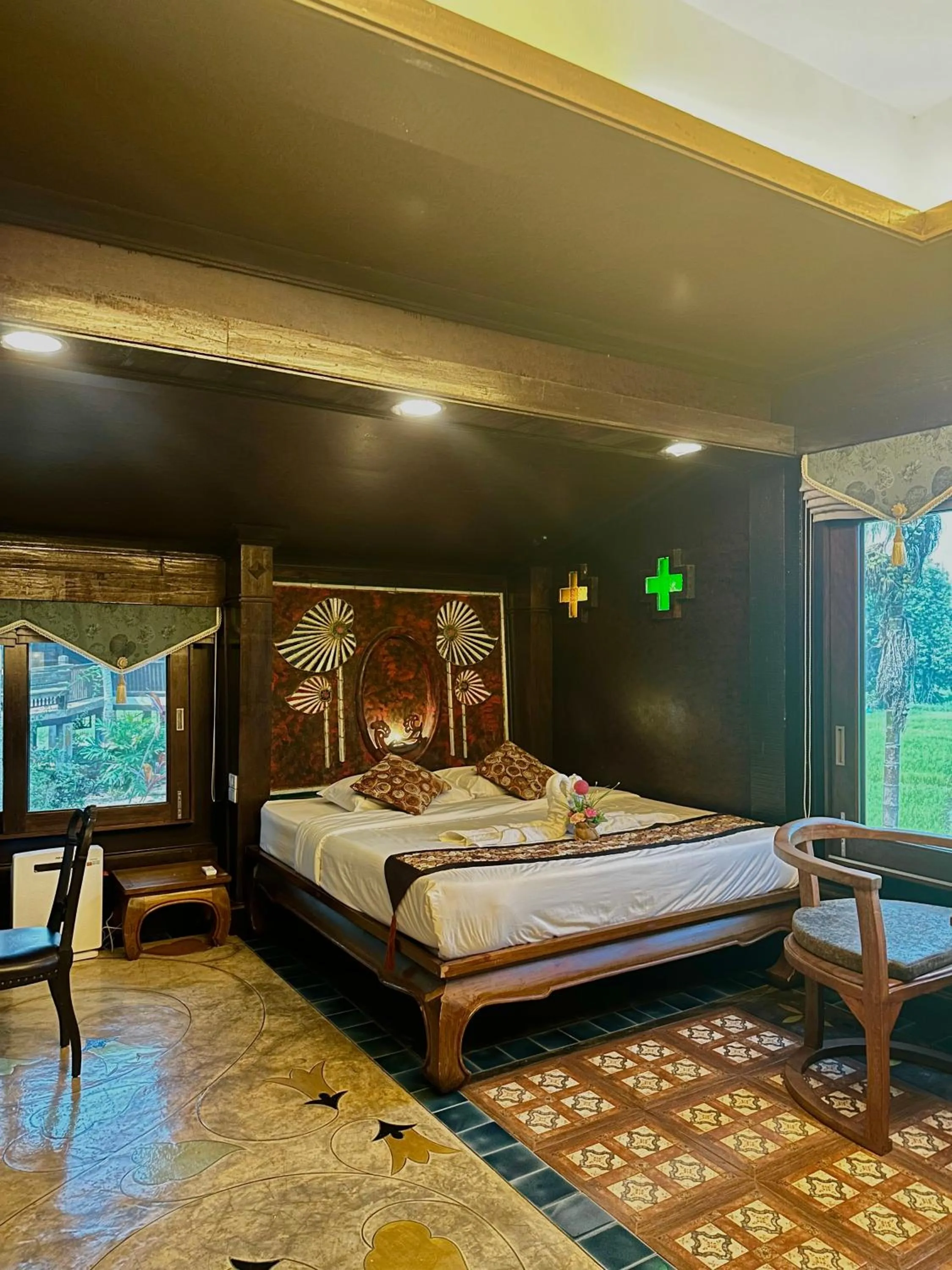 Bed in Bantunglom Resort