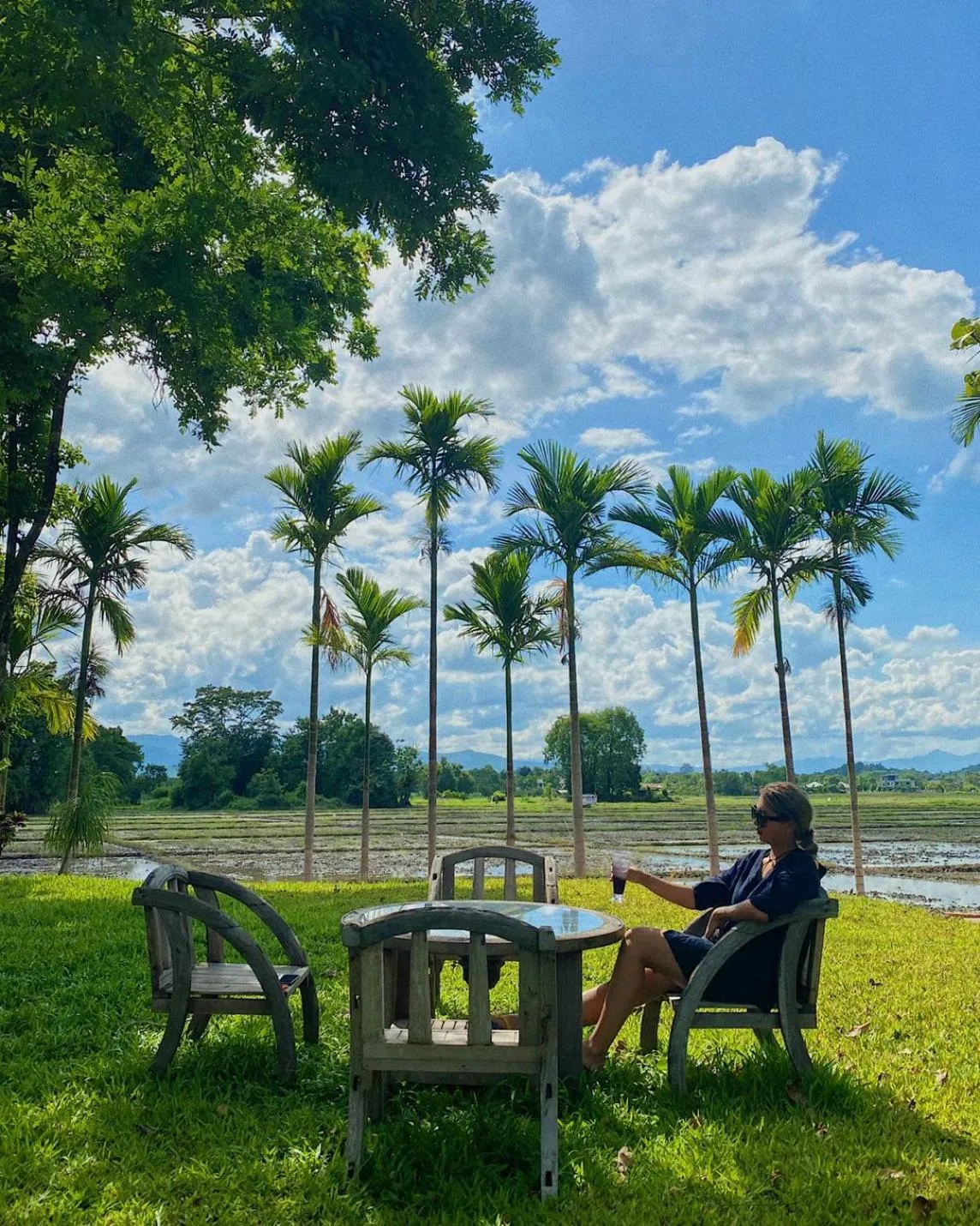 Day in Bantunglom Resort