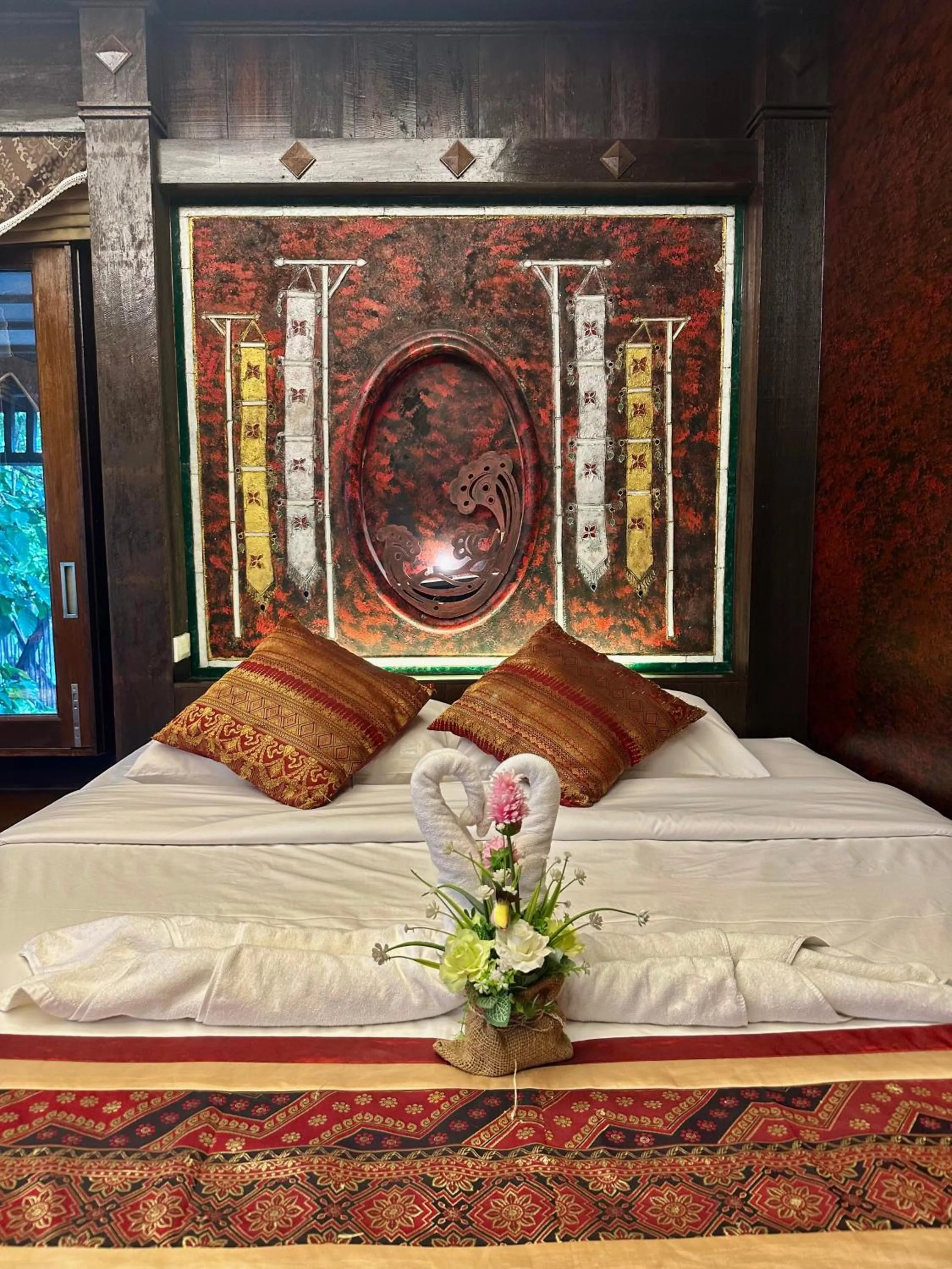 Bed in Bantunglom Resort