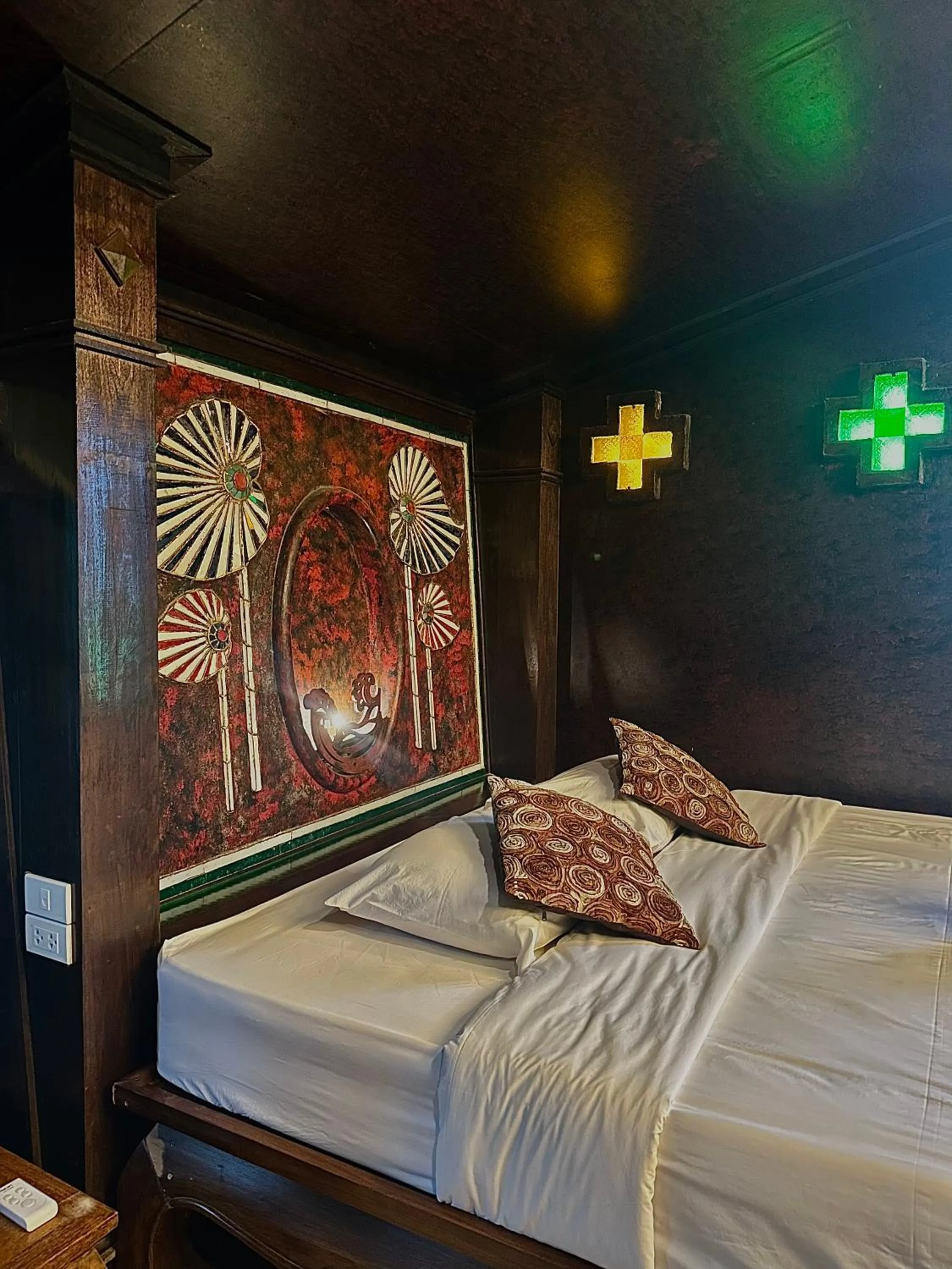 Bed in Bantunglom Resort