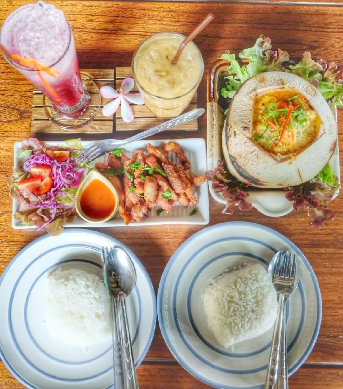 Property building in Bantunglom Resort