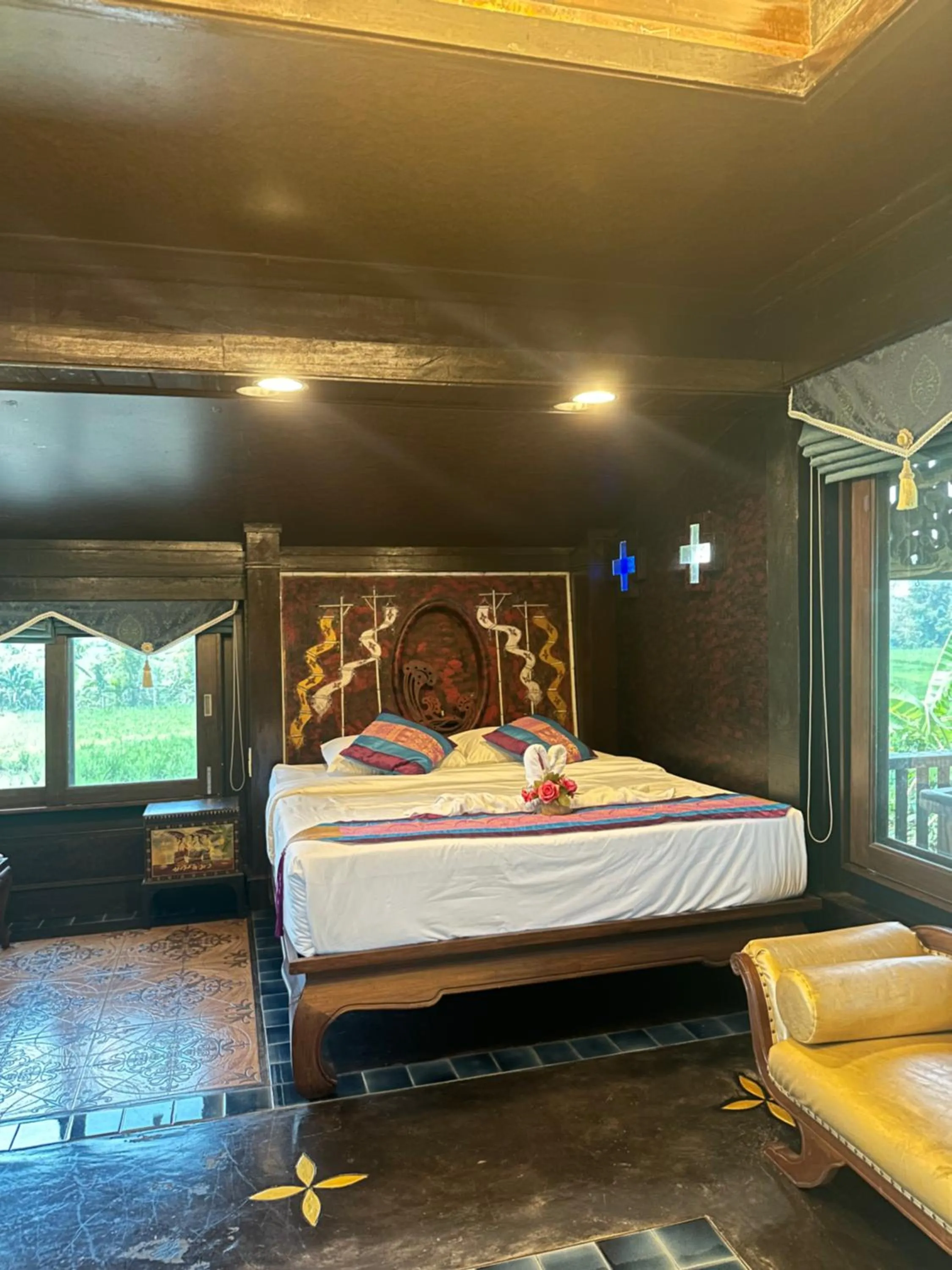 Bed in Bantunglom Resort