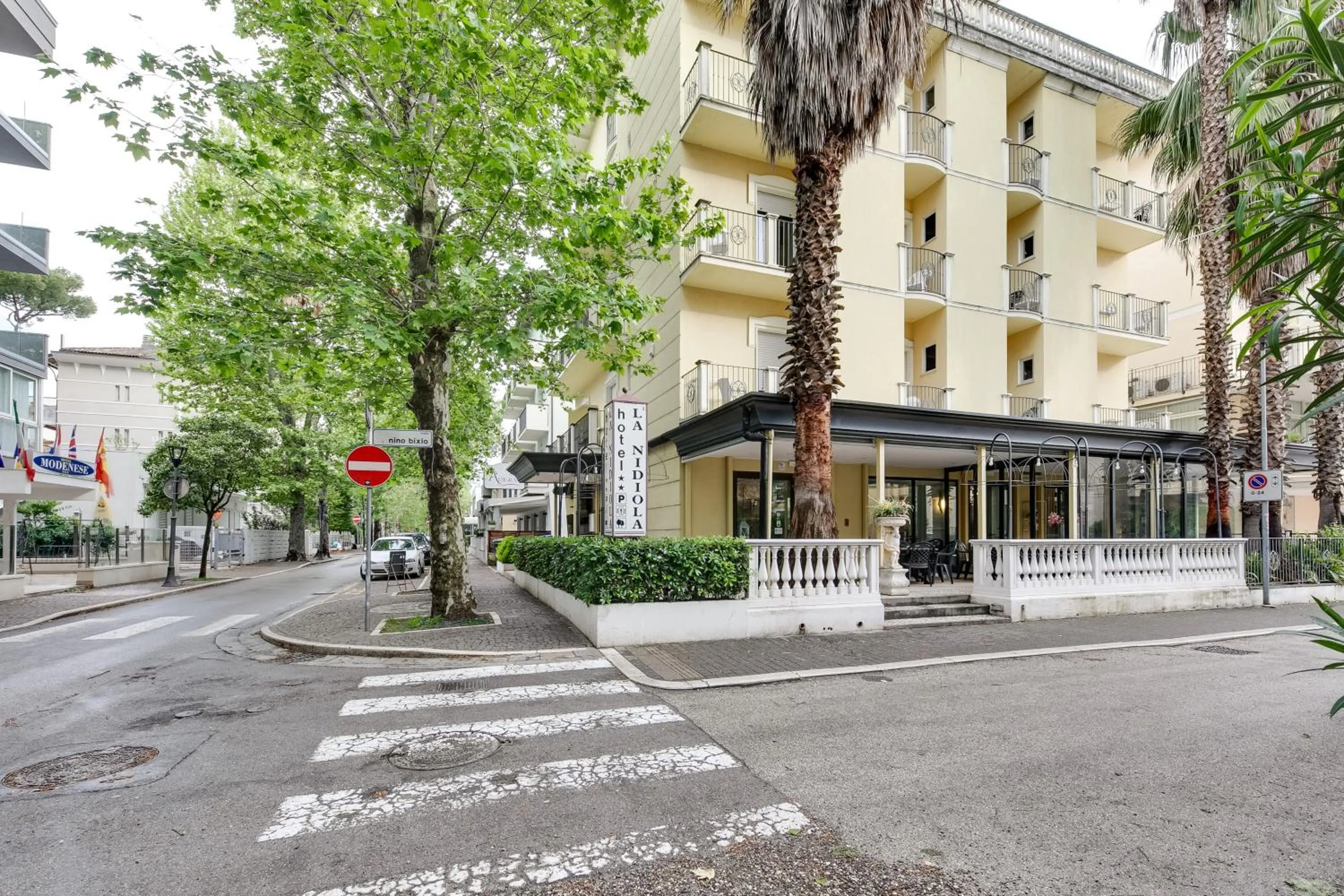 Property building in Hotel La Nidiola