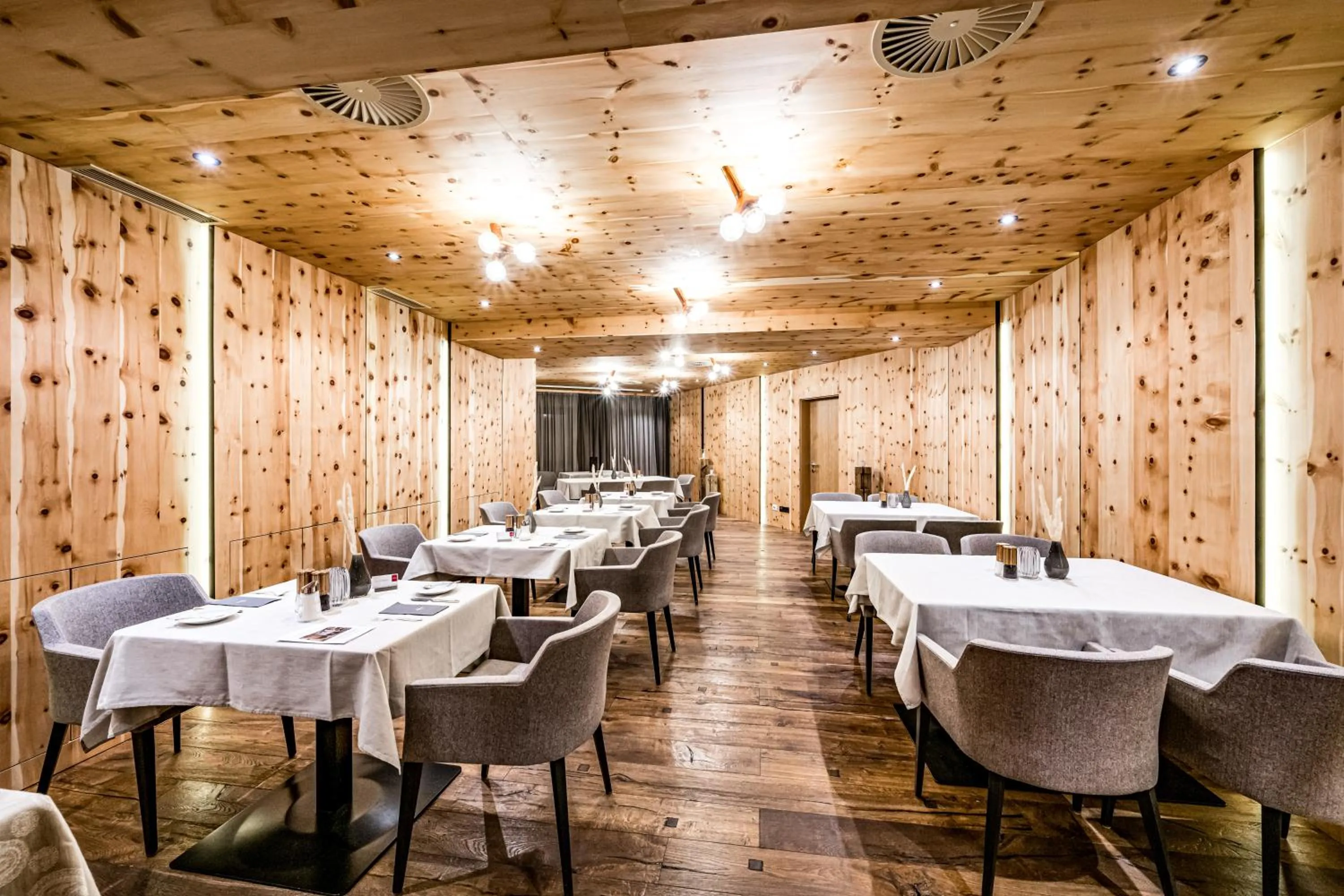Restaurant/places to eat in Hotel Alpina Sölden - Adults Only