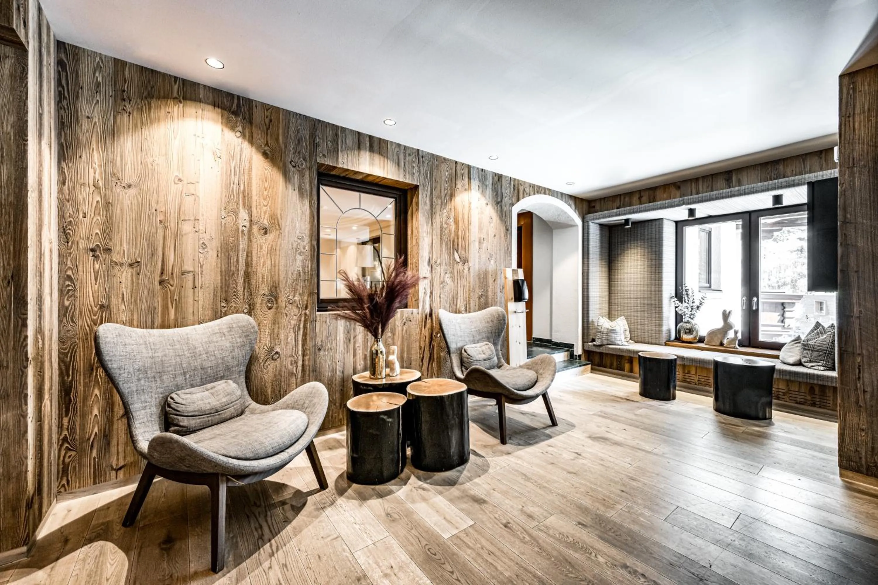 Lobby or reception in Hotel Alpina Sölden - Adults Only