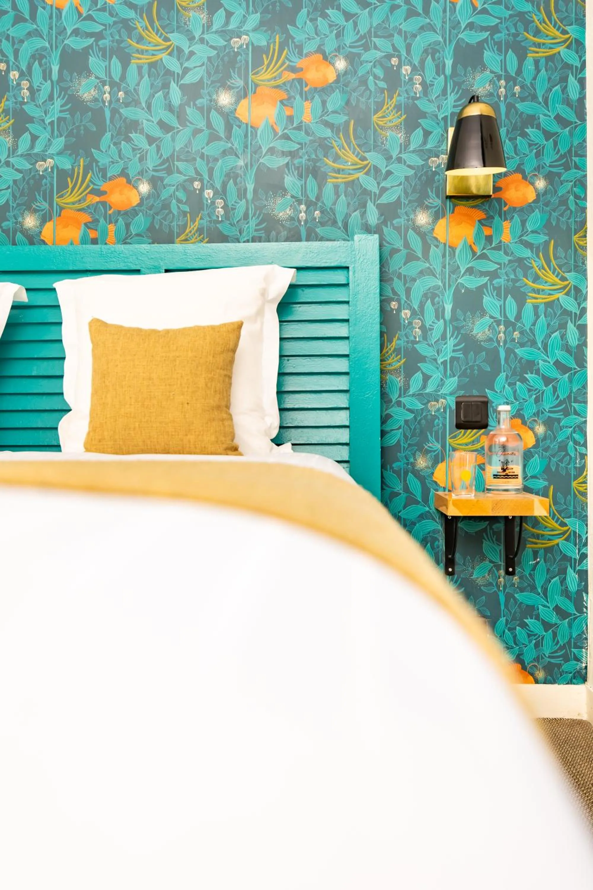 Bed in Hôtel Les Charmettes - Saint Malo