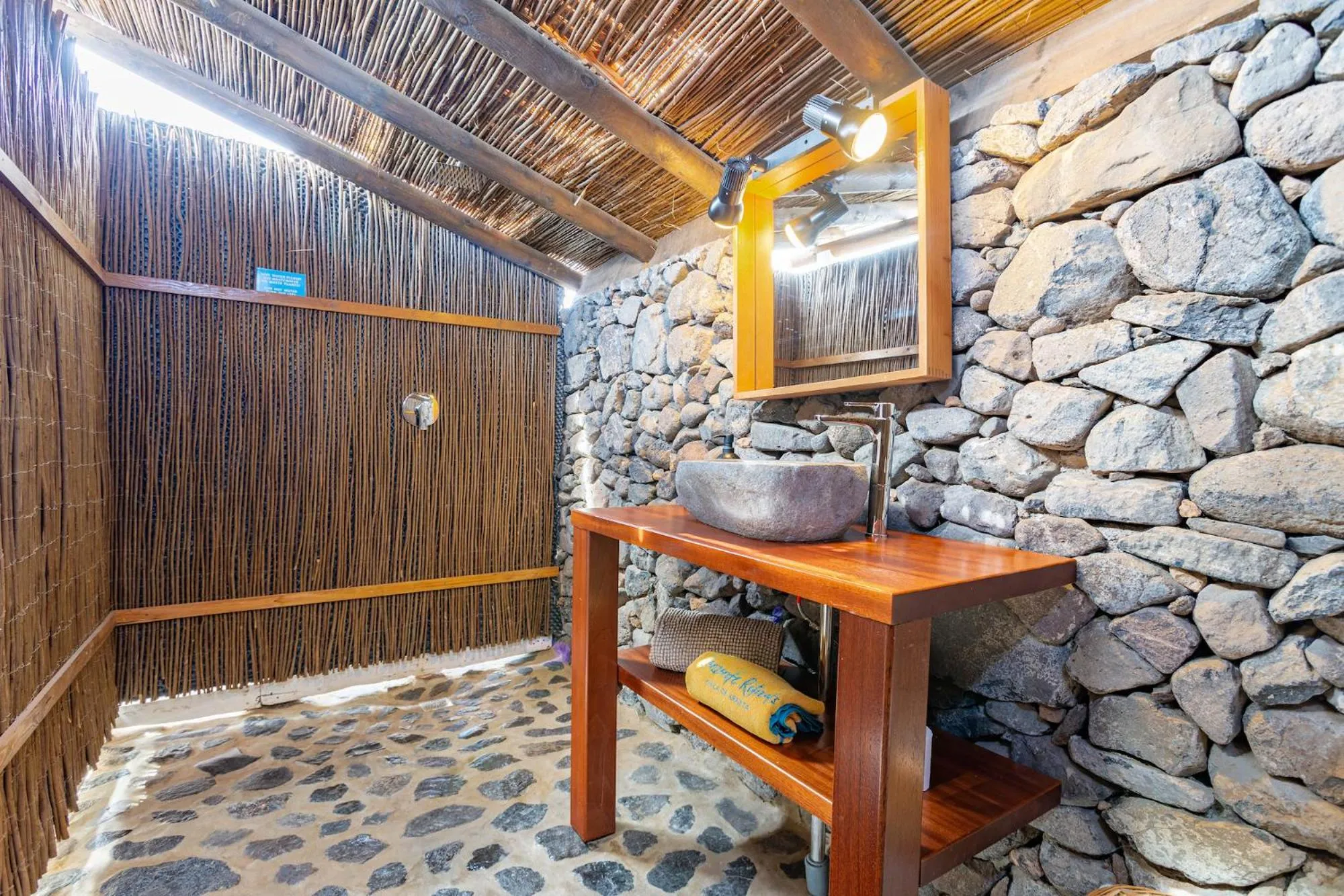 Shower in Finca De Arrieta Village - Yurts and Stone Cottages - Shared Pool - Walking distance to Arrieta Beach - Off Grid