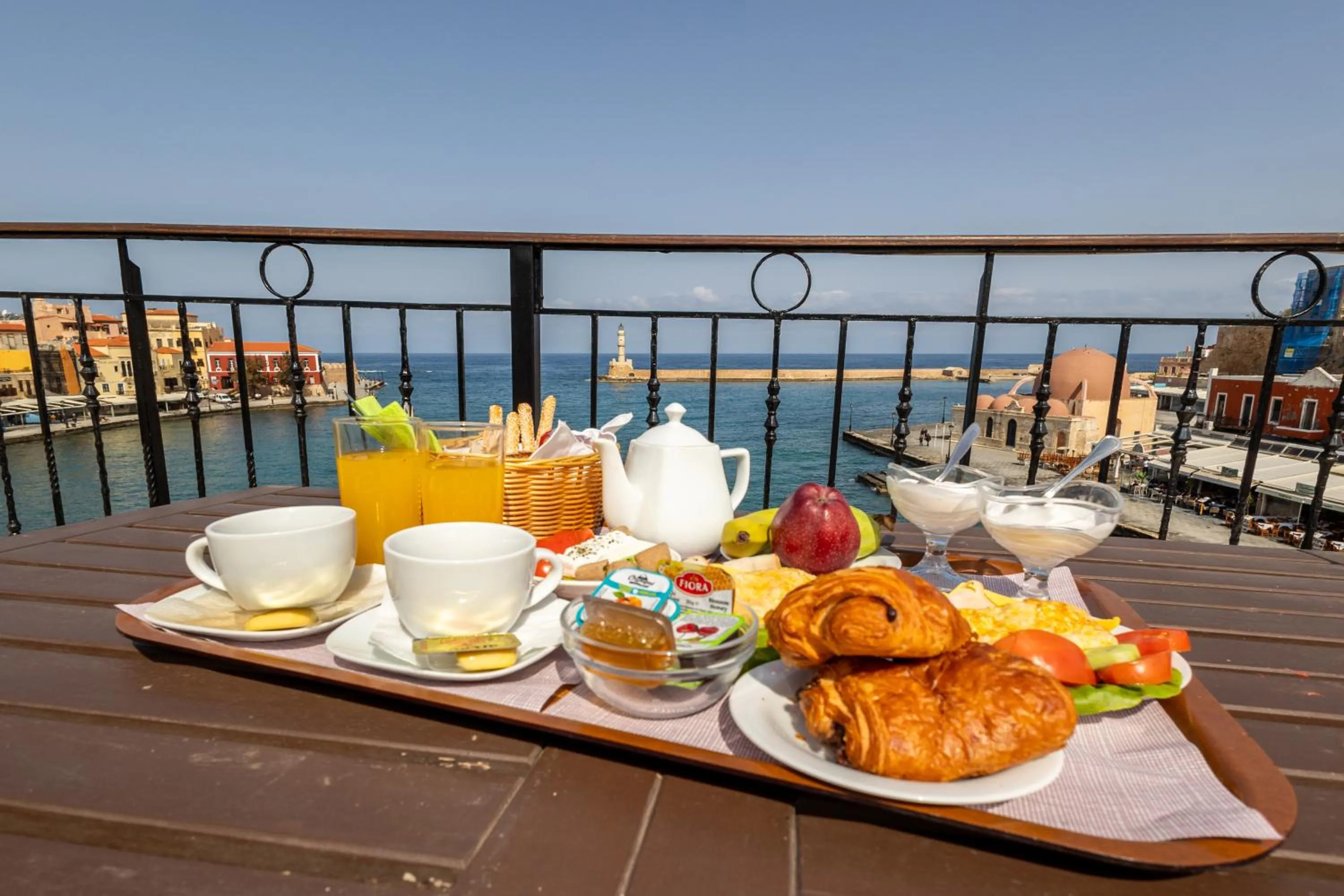 Breakfast in Belmondo Hotel