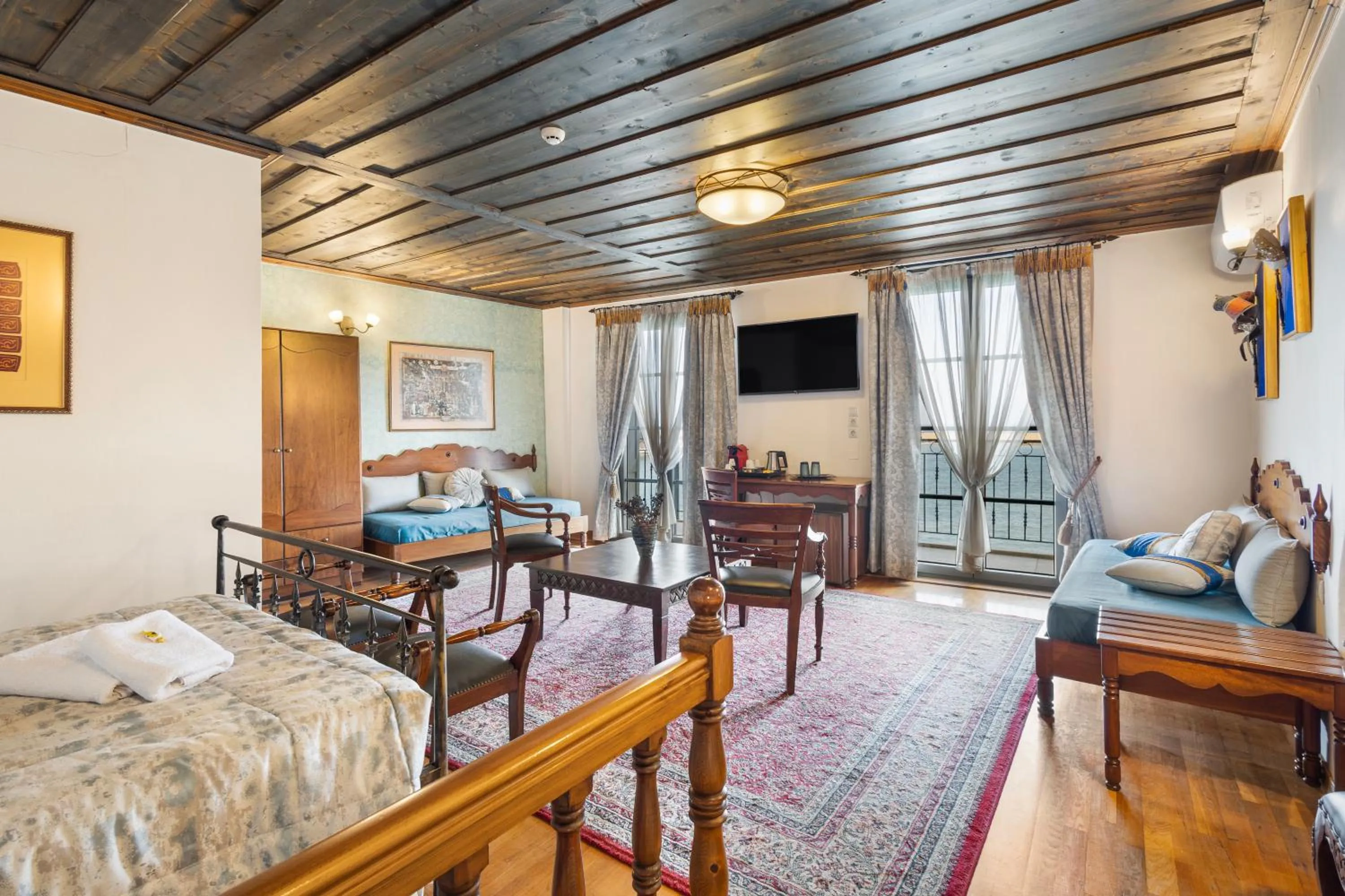 Bed in Belmondo Hotel