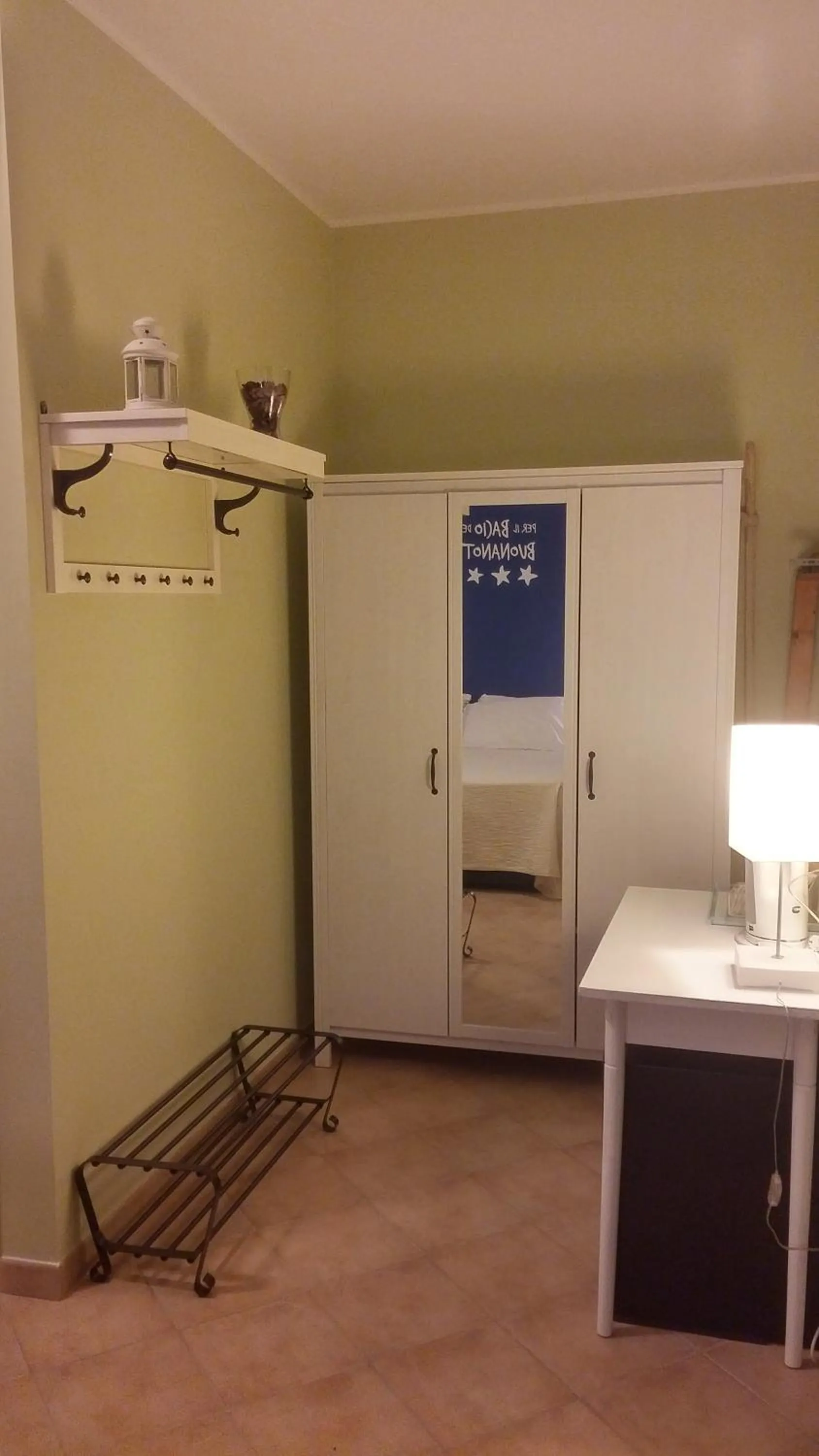 Photo of the whole room in La Casa del Melograno