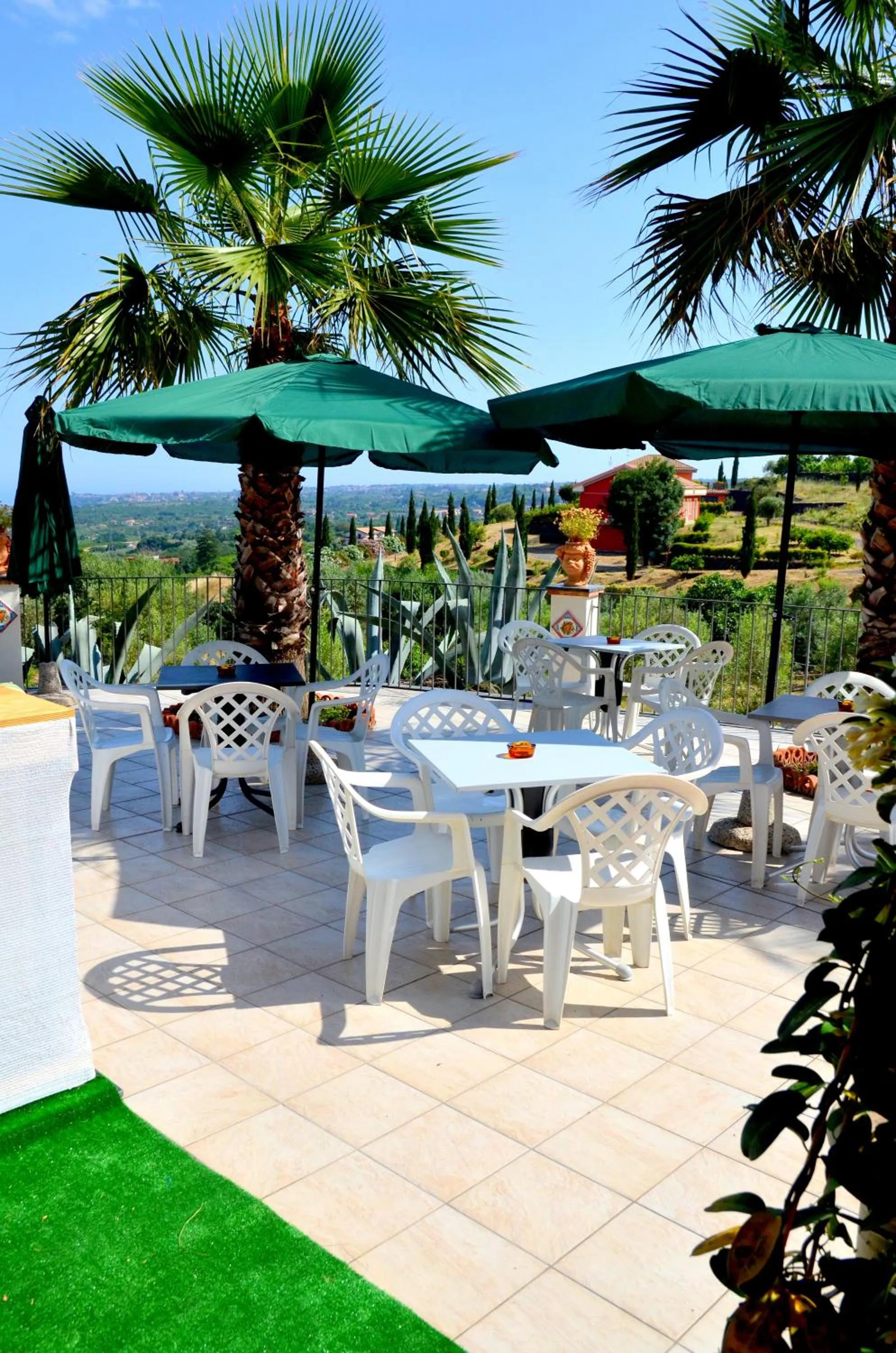 Balcony/Terrace in La Casa del Melograno