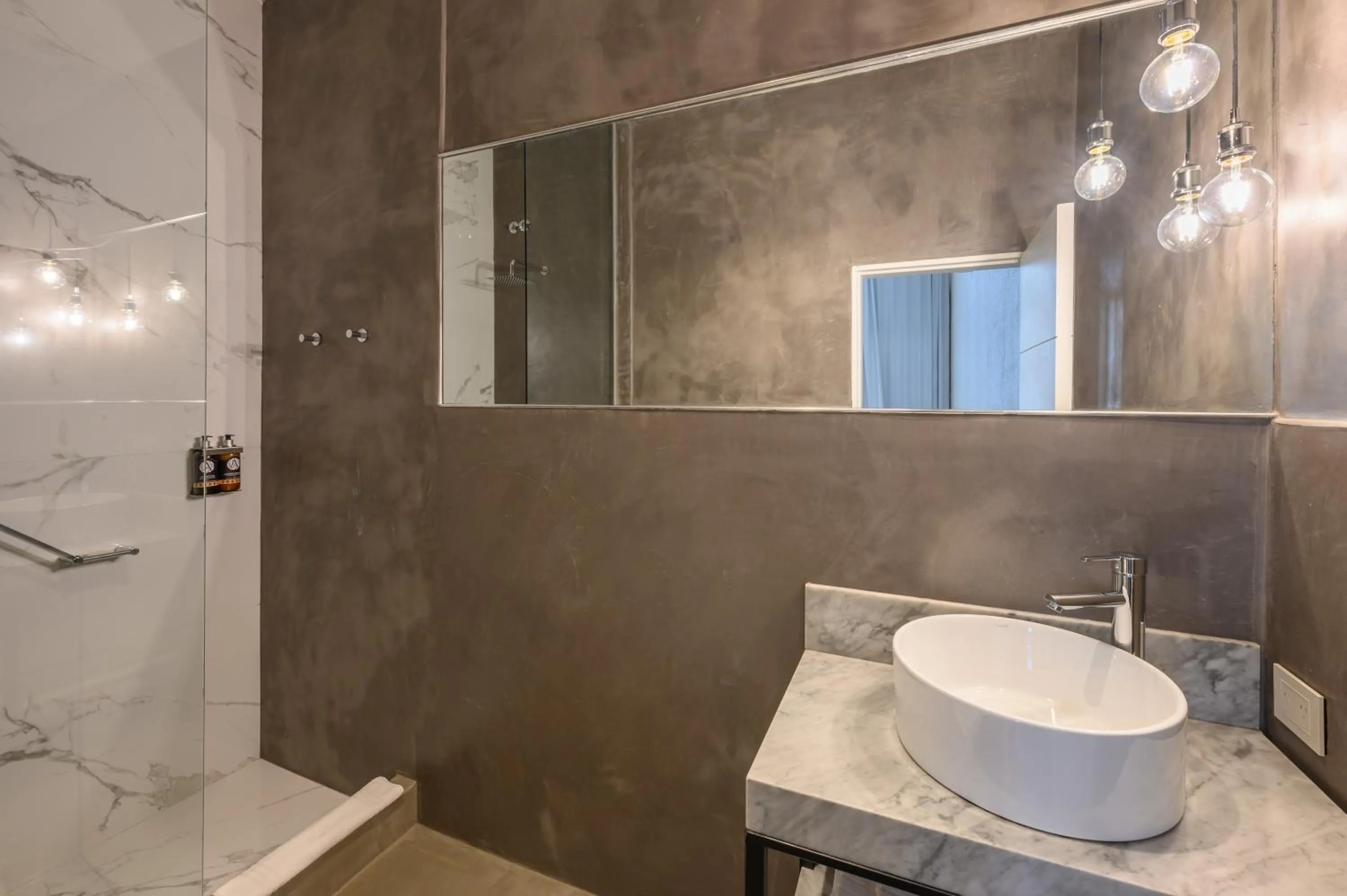 Bathroom in Azur Hotel & Spa